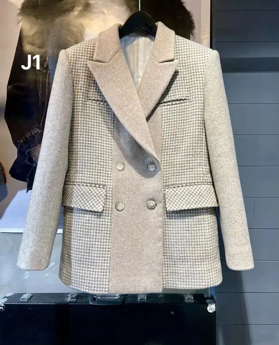 js NEW YORK スター セール (当日発送) 完売 バイカラー ダブル ウールジャケット (ヒョンジェ(HYUNJAE) 入手不可)