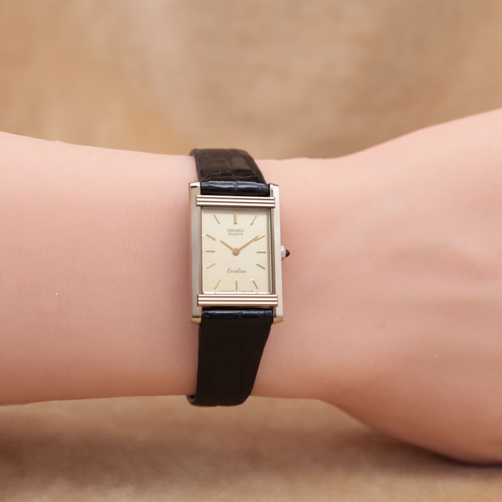 セイコー エクセリーヌ 2E20-5200 SEIKO EXCELINE タンク レクタン
