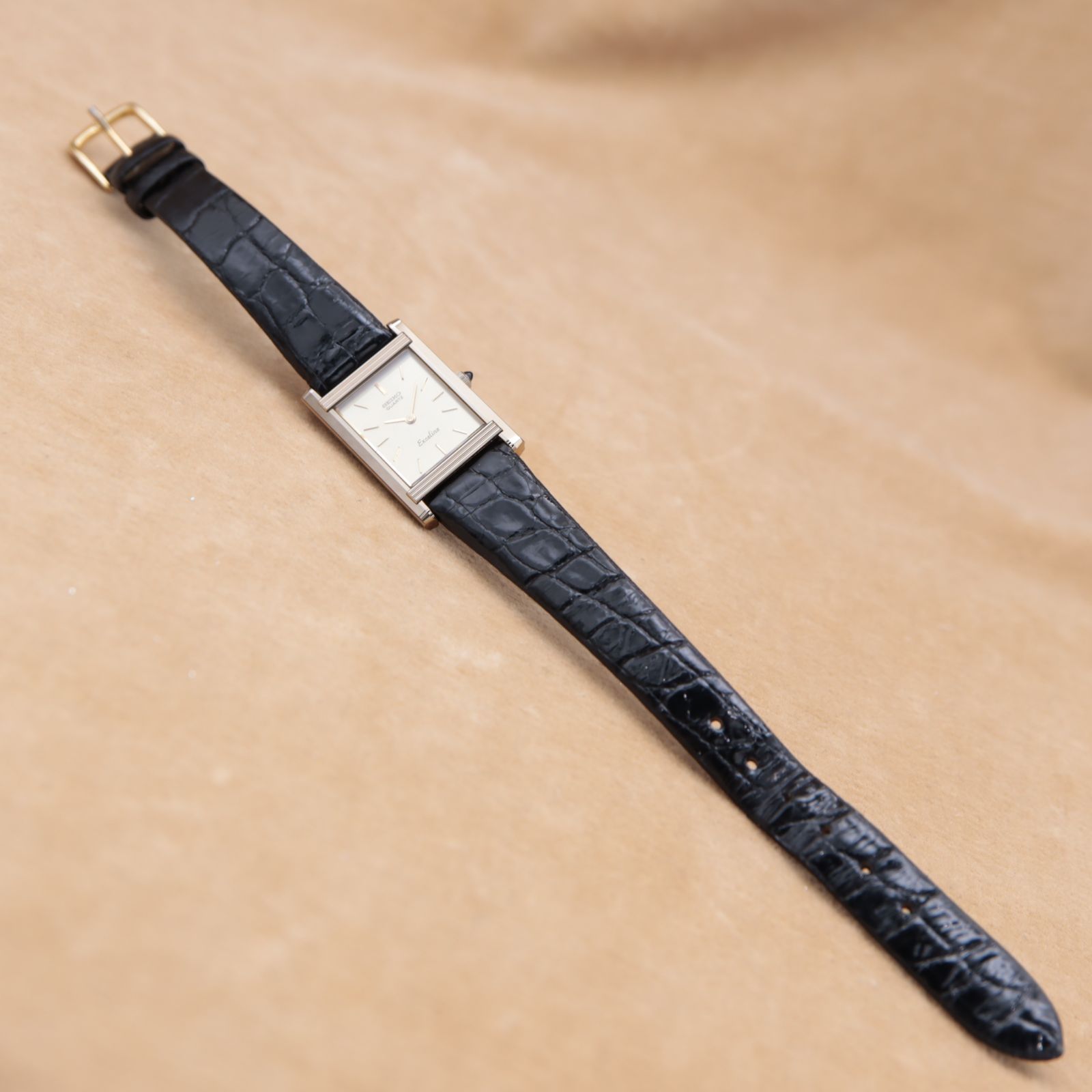 セイコー エクセリーヌ 2E20-5200 SEIKO EXCELINE タンク レクタン