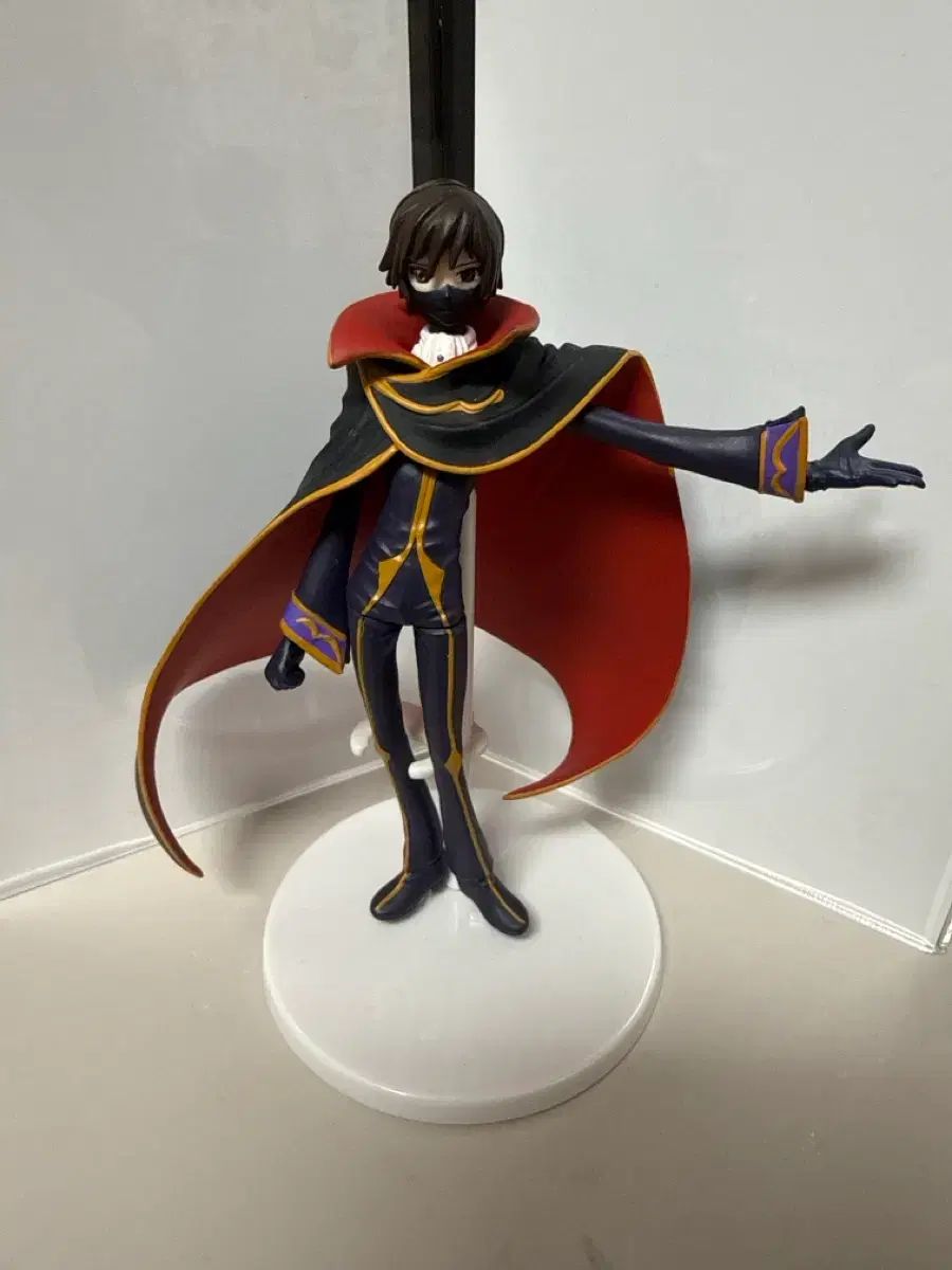 コードギアス ルルーシュ クラシック フィギュア