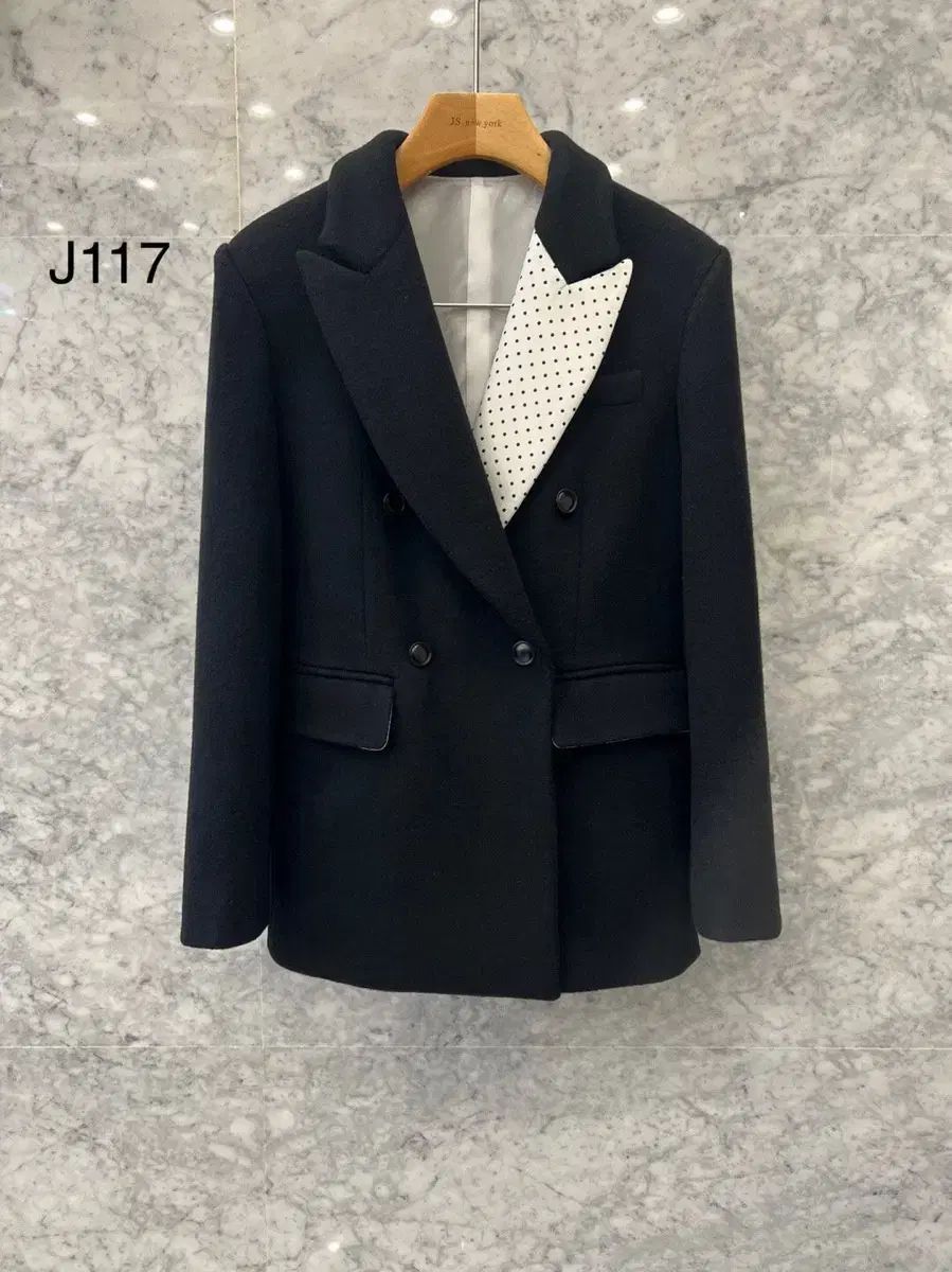 jsNEW YORKスターセール（当日発送）完売ダブルポケットウールジャケット（ヒョンジェ(HYUNJAE)入手不可）