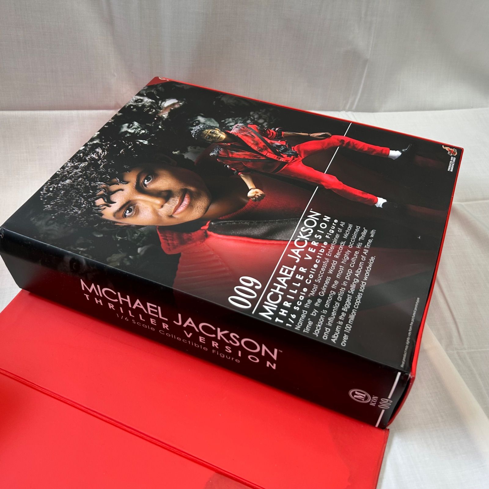 希少・カタログ付】ホットトイズ マイケル・ジャクソン スリラー 1/6