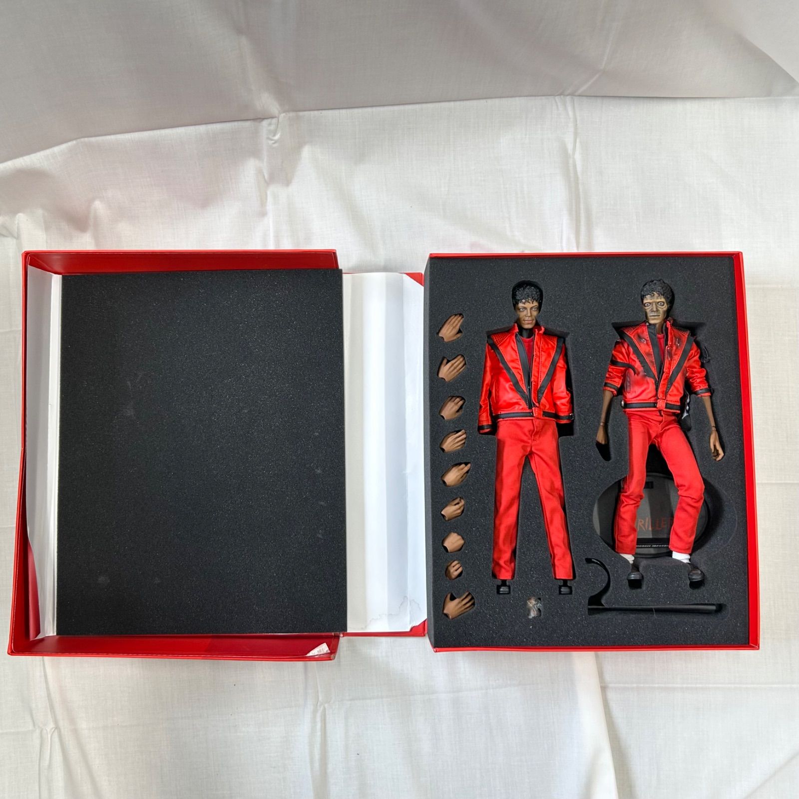 希少・カタログ付】ホットトイズ マイケル・ジャクソン スリラー 1/6