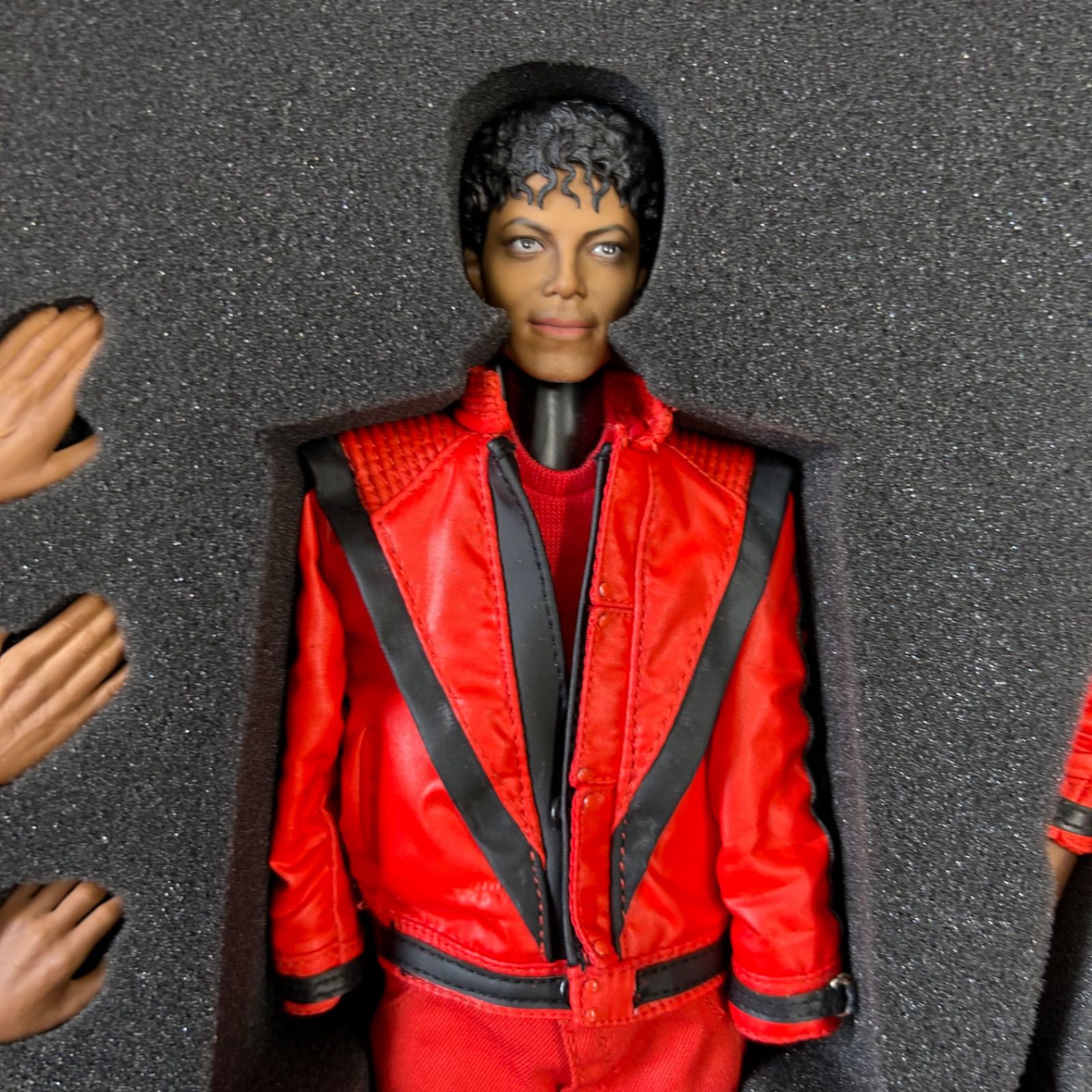 希少・カタログ付】ホットトイズ マイケル・ジャクソン スリラー 1/6