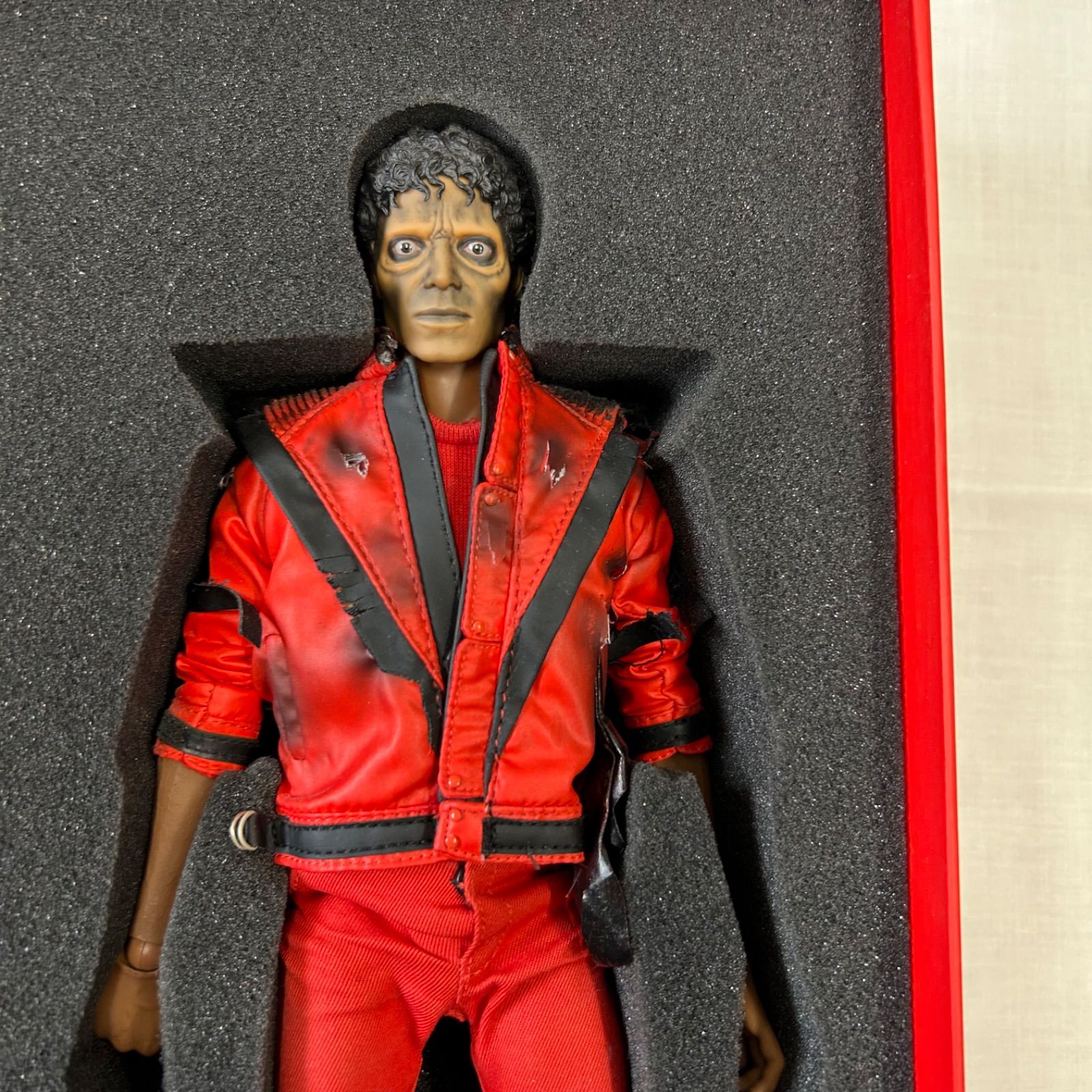 希少・カタログ付】ホットトイズ マイケル・ジャクソン スリラー 1/6