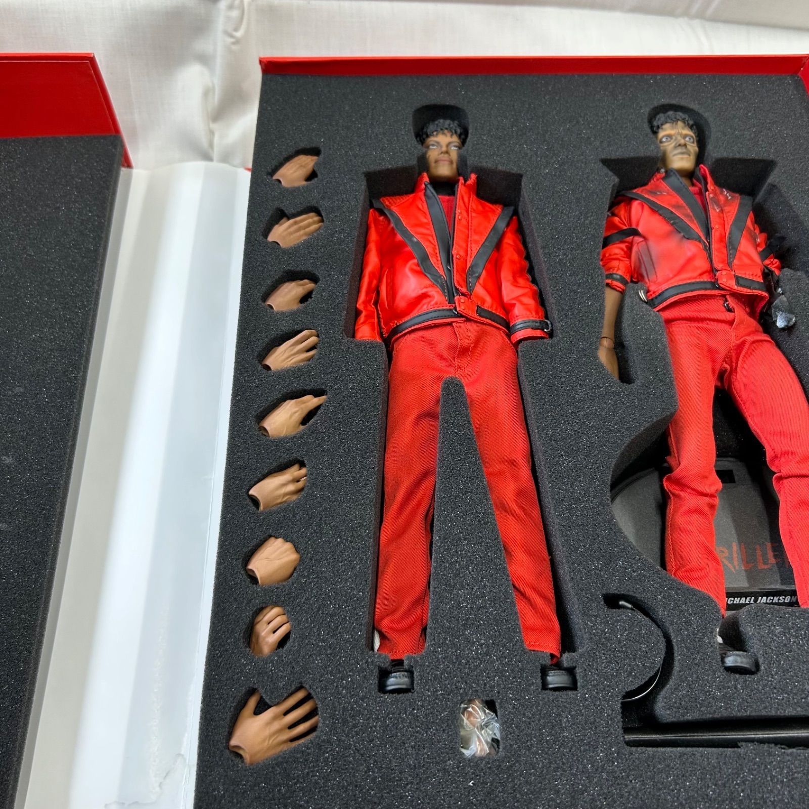 希少・カタログ付】ホットトイズ マイケル・ジャクソン スリラー 1/6