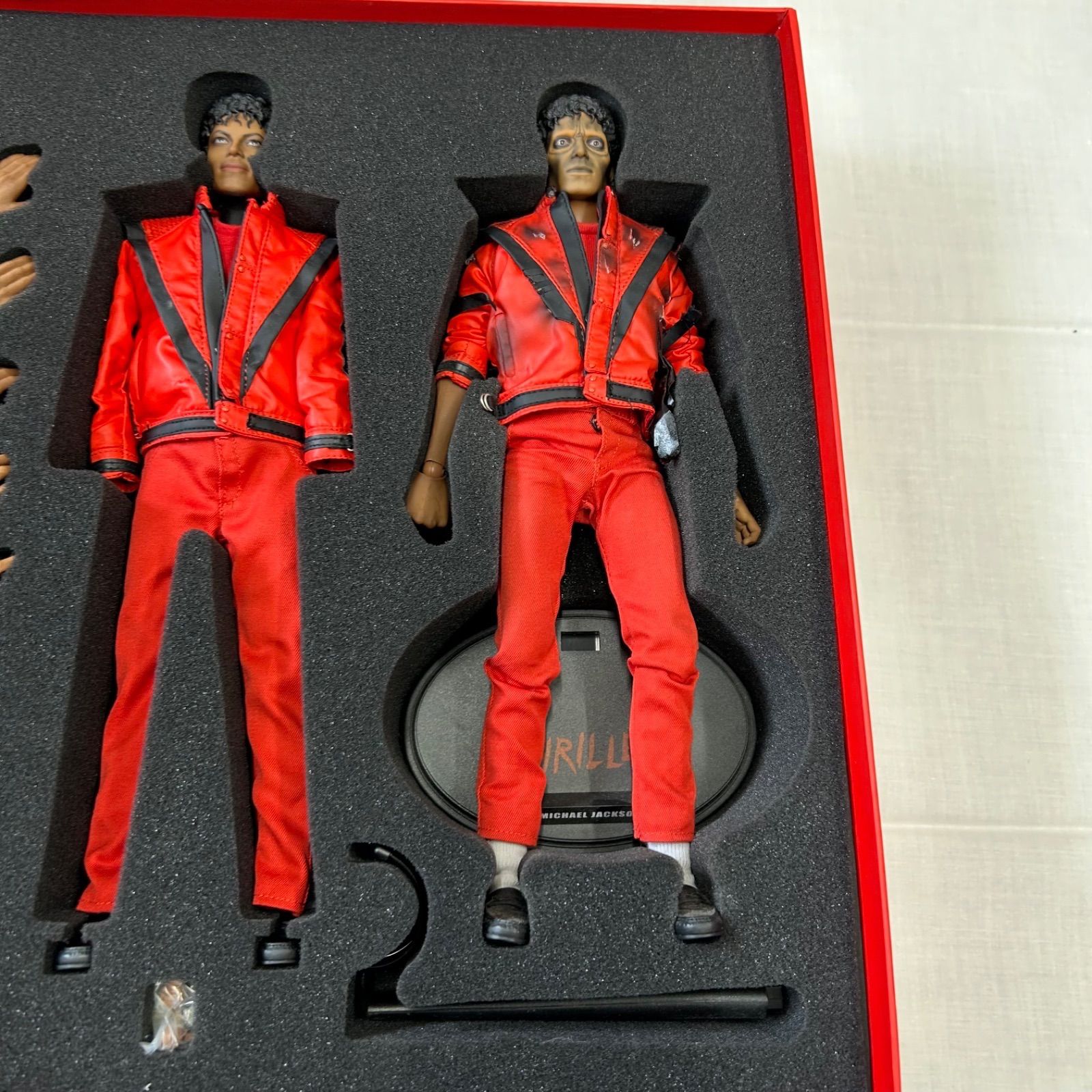 希少・カタログ付】ホットトイズ マイケル・ジャクソン スリラー 1/6