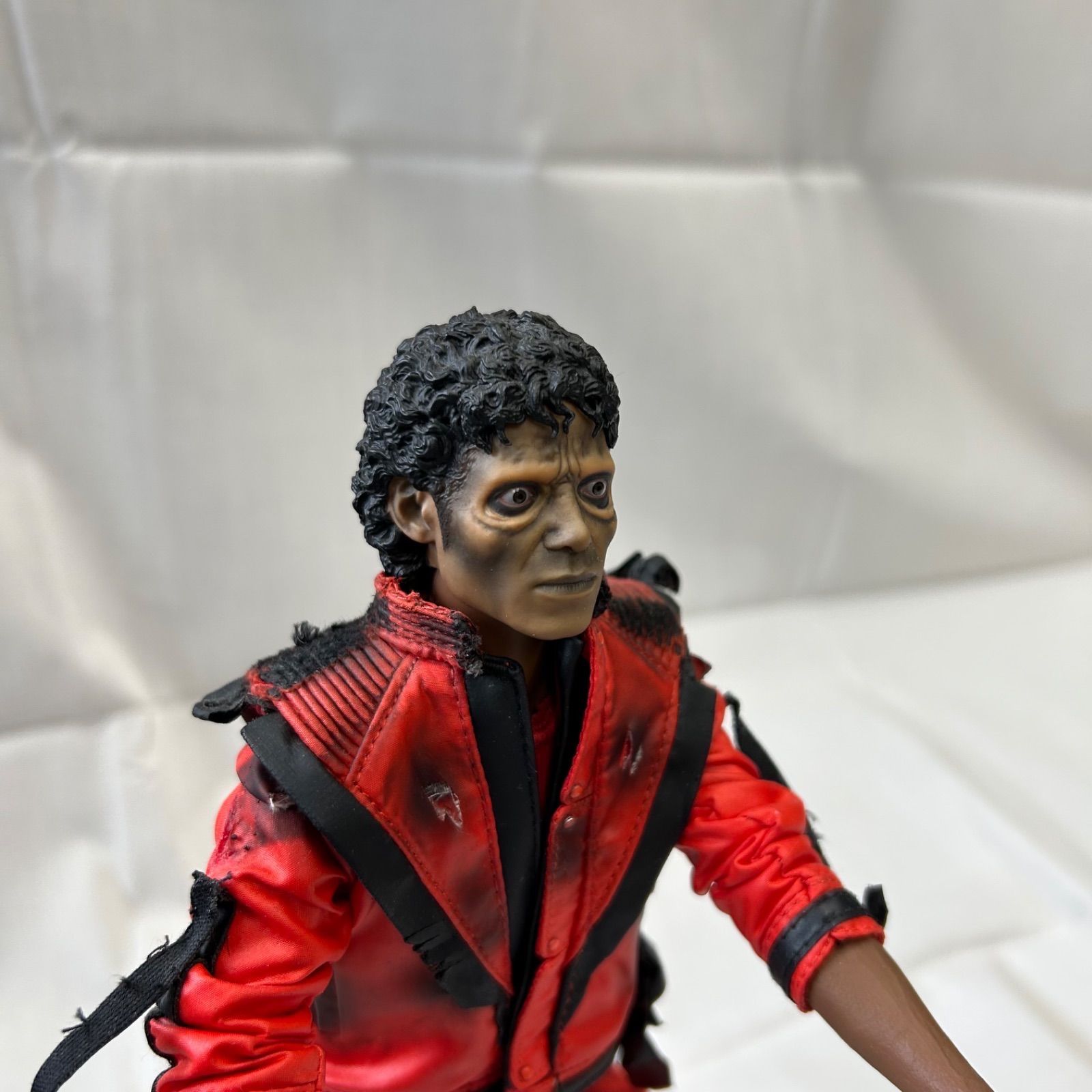希少・カタログ付】ホットトイズ マイケル・ジャクソン スリラー 1/6