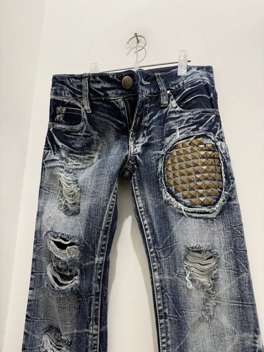 パンク ロックシーク ギャル スタッズ デニム スリムフィット ジーン