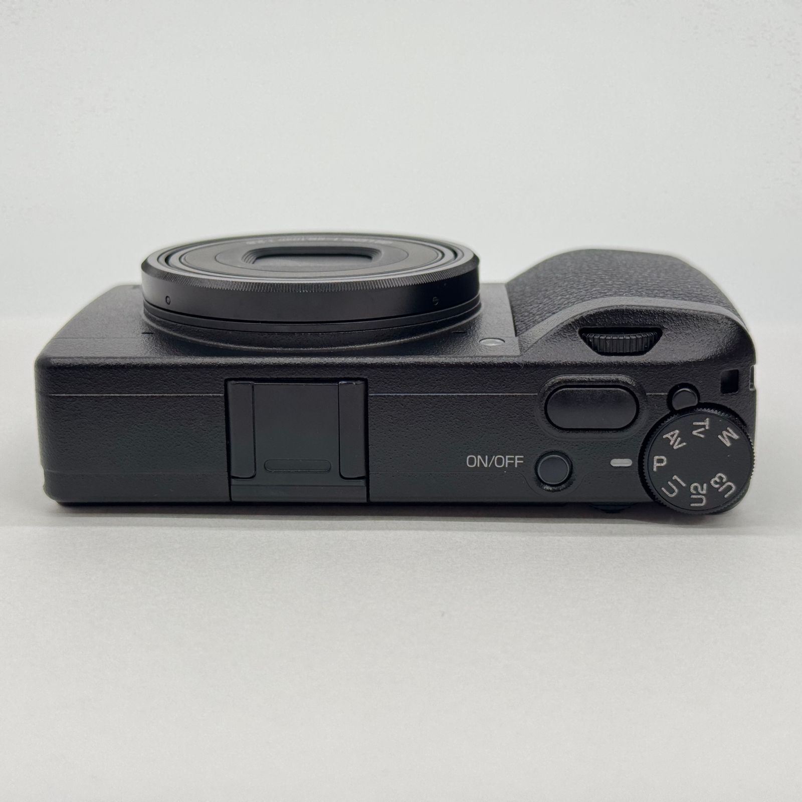 美品 保証あり RICOH リコー GR III x コンパクトデジタルカメラ 付属