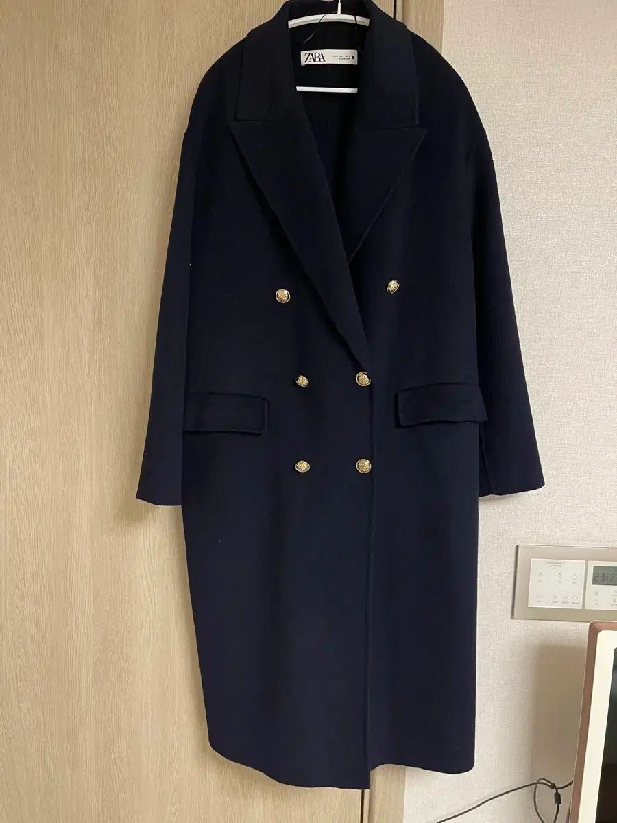 ザラ ゴールド ボタン ハンドメイド コート ネイビー L