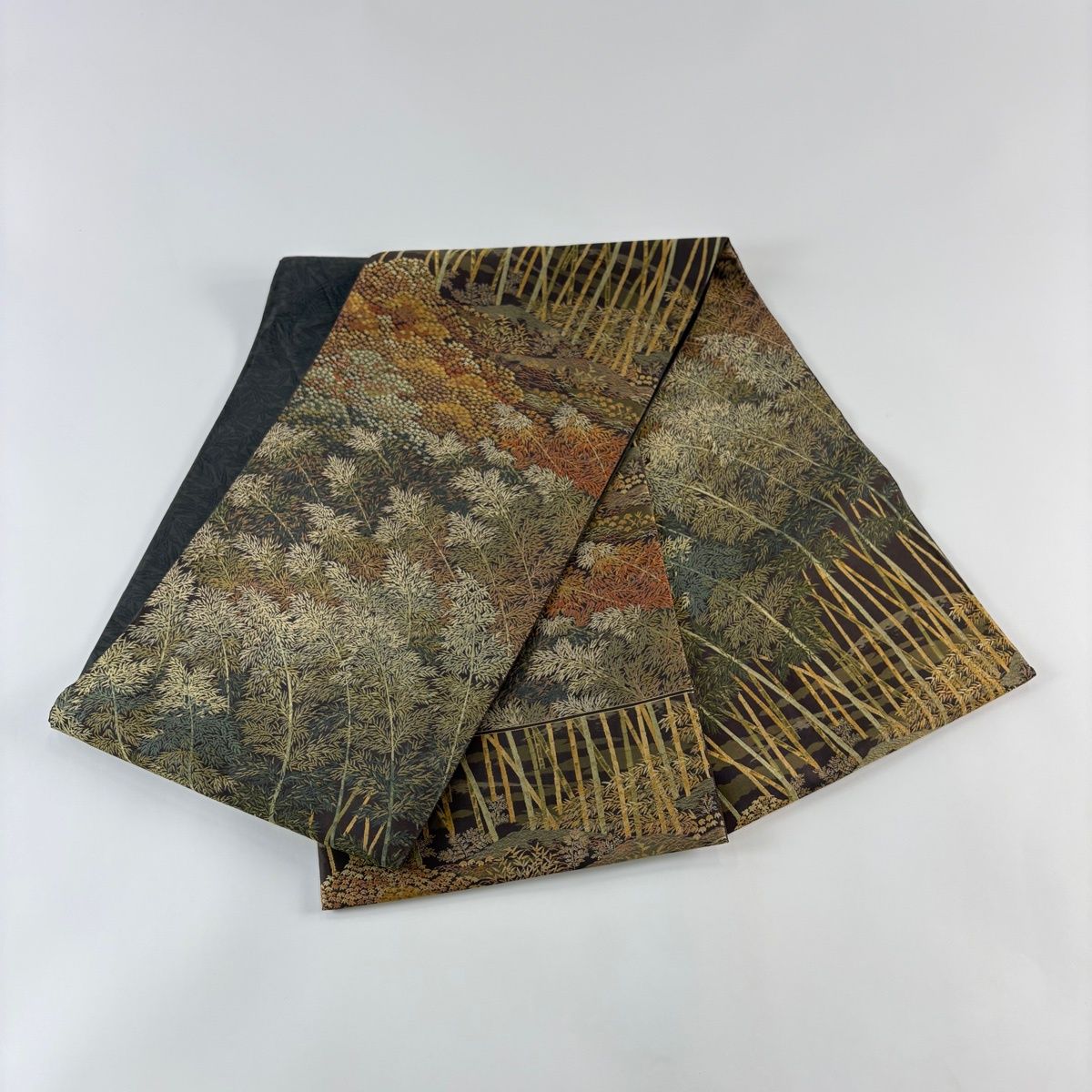 【美品】 袋帯 逸品 となみ織物 落款 麹塵染 笹 竹 茶緑色 六通 正絹 【中古】