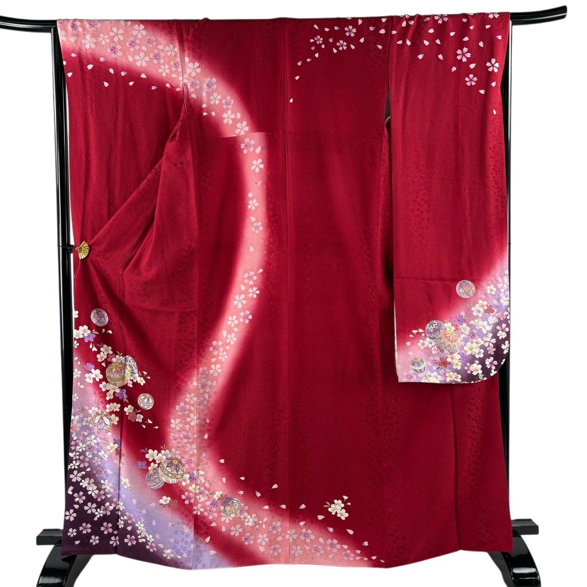 振袖 身丈165.5cm 裄丈66cm M 袷 手鞠 桜 金糸 金彩 赤 正絹 名品 【中古】