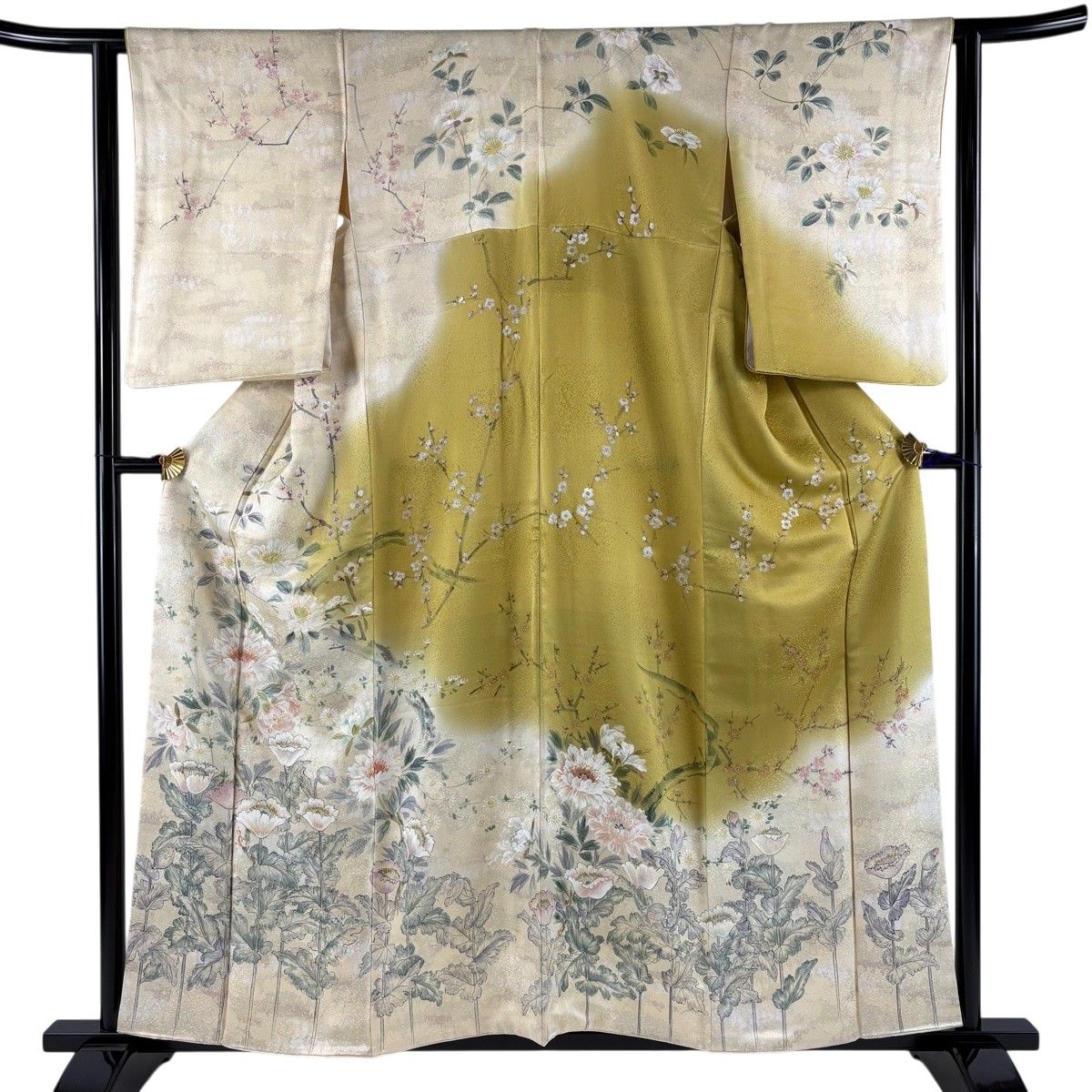 【美品】 訪問着 身丈158.5cm 裄丈63cm S 袷 落款 草花 枝梅 染め分け ぼかし ベージュ 正絹 秀品 【中古】