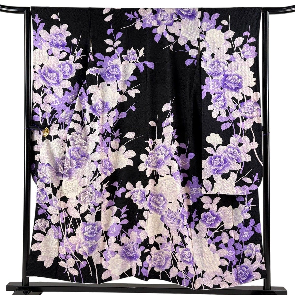 振袖 身丈154cm 裄丈62.5cm S 袷 薔薇 地紋 金彩 黒 正絹 秀品 【中古】