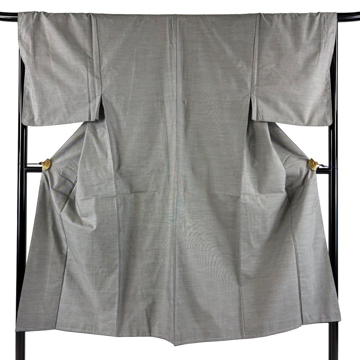 【美品】 男着物 身丈141cm 裄丈67cm M 袷 紬 格子 灰色 正絹 秀品 【中古】