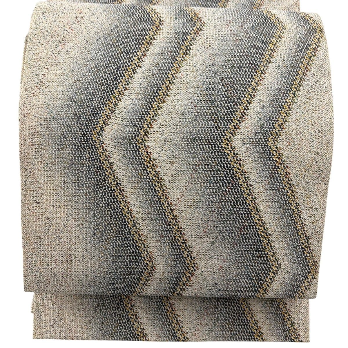 名古屋帯 秀品 松葉仕立て 八寸名古屋帯 夏帯 幾何学 金糸 ベージュ