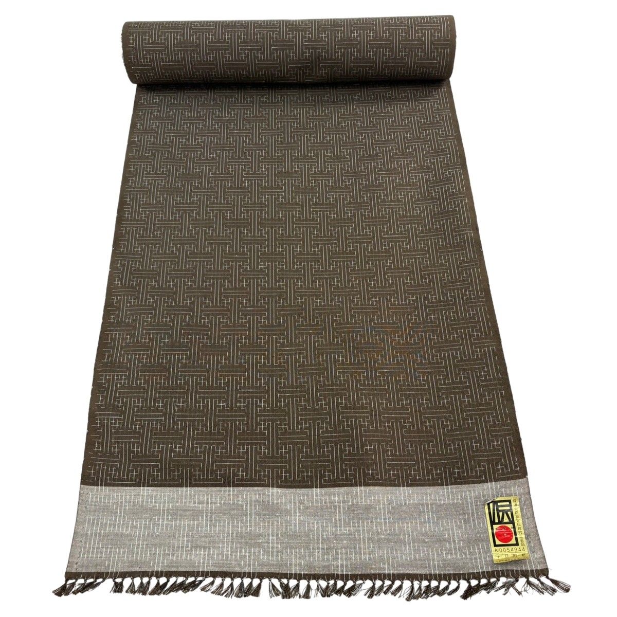 反物 秀品 紬 紗綾型 焦茶色 正絹 【中古】
