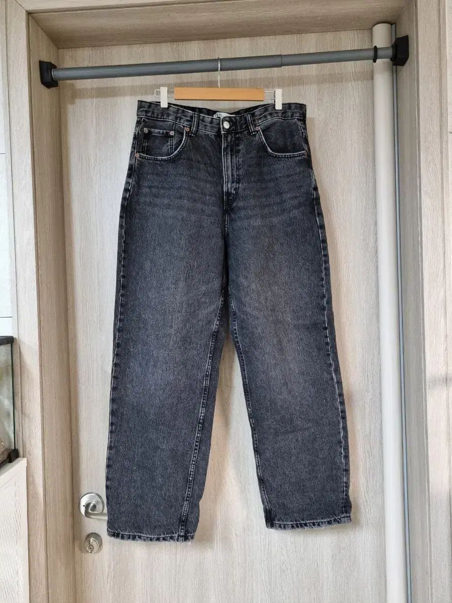 EUR 42 ウエスト返品 43 5 ザラ ブラックデニム デニム パンツ グレー ブラックジーン デニム