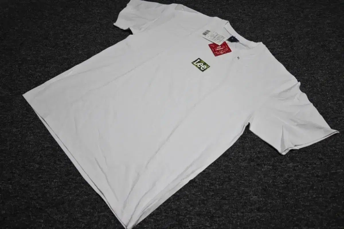 (XL) Lee RIGHT ON LE カモ ロゴ Tシャツ