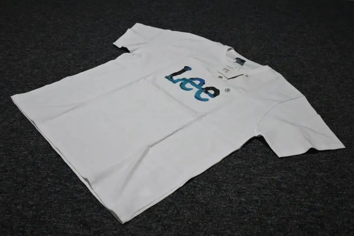 (XL) Lee RIGHT ON ビックロゴ Tシャツ