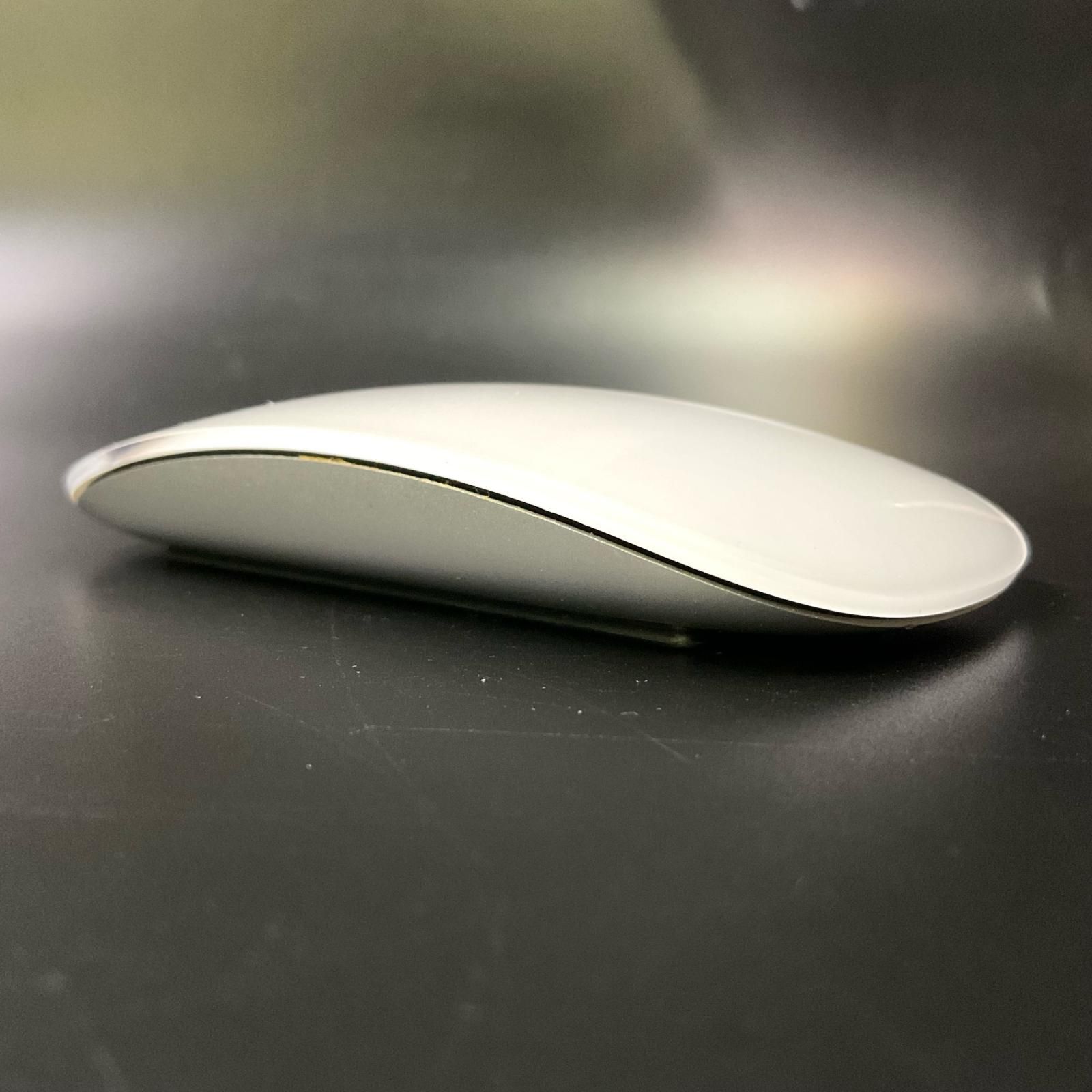 Apple Magic Mouse 2 A1657 美品 - メルカリ