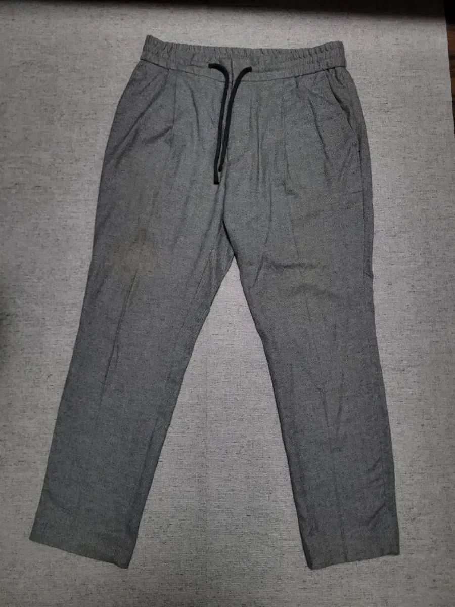 BRUNELLO CUCINELLI(ブルネロクチネリ) ヘリンボーン ズボン 出品