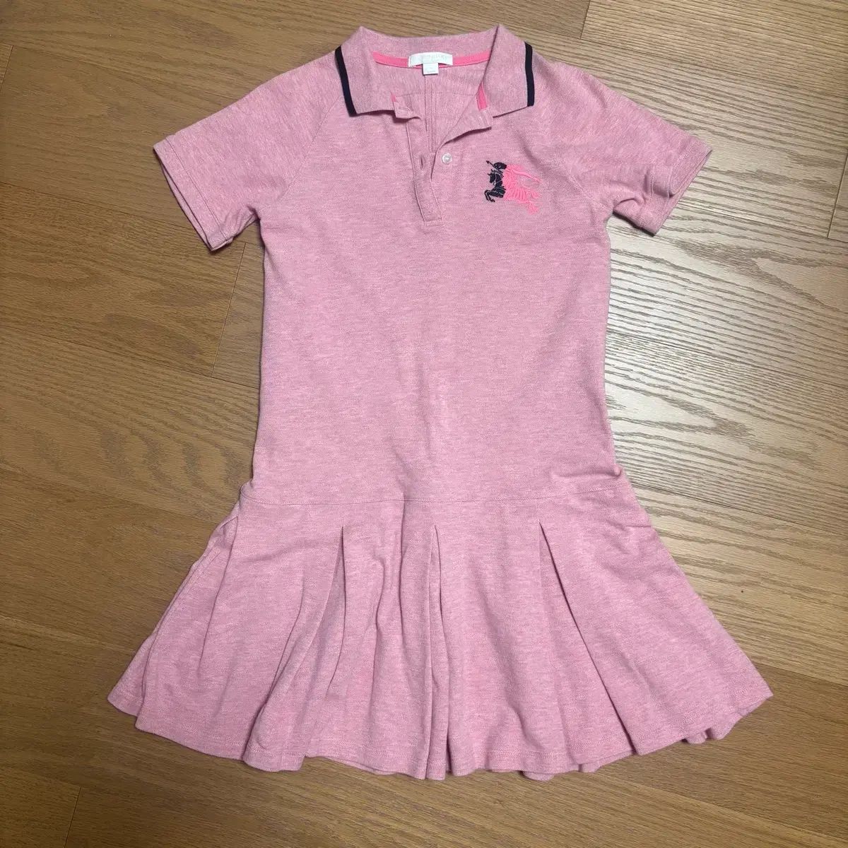 バーバリー ポロ ドレス ピンク キッズ 成人