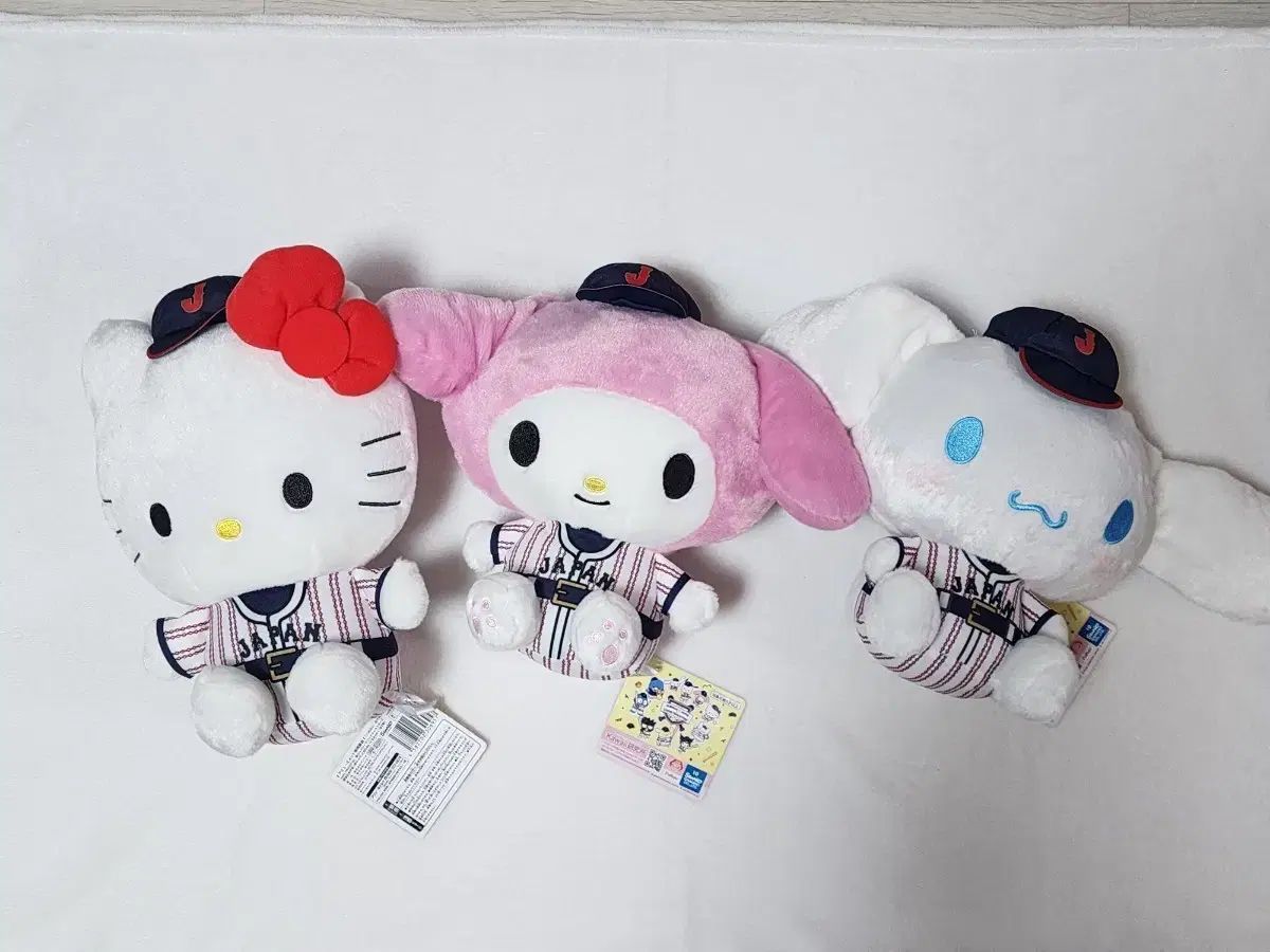 日本正規品 新品 サンリオ 野球侍ジャパン マスコット コラボ ぬいぐるみ