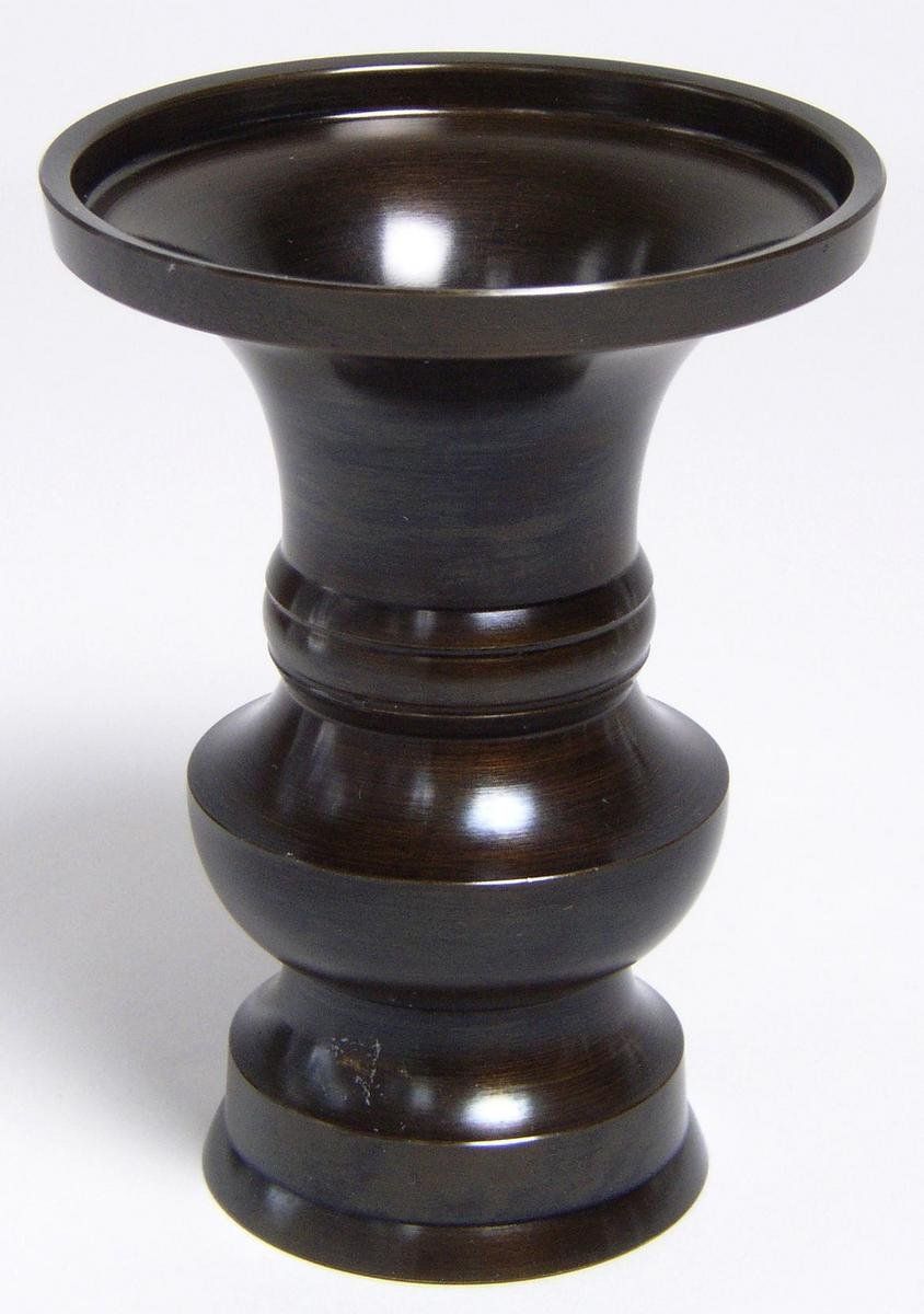 【真鍮製】 花立 上丸 色付 4.5号 /仏具用品_メモリアル_天台宗_日蓮宗_曹洞宗_真言宗_真鍮_花瓶_仏花_花立て_精霊棚_盆棚_初盆_新盆_お盆_祭壇_精霊棚_お供え_供花_仏花_棚飾り_迎え_旧盆_お盆の花_お盆のお供え物_入盆