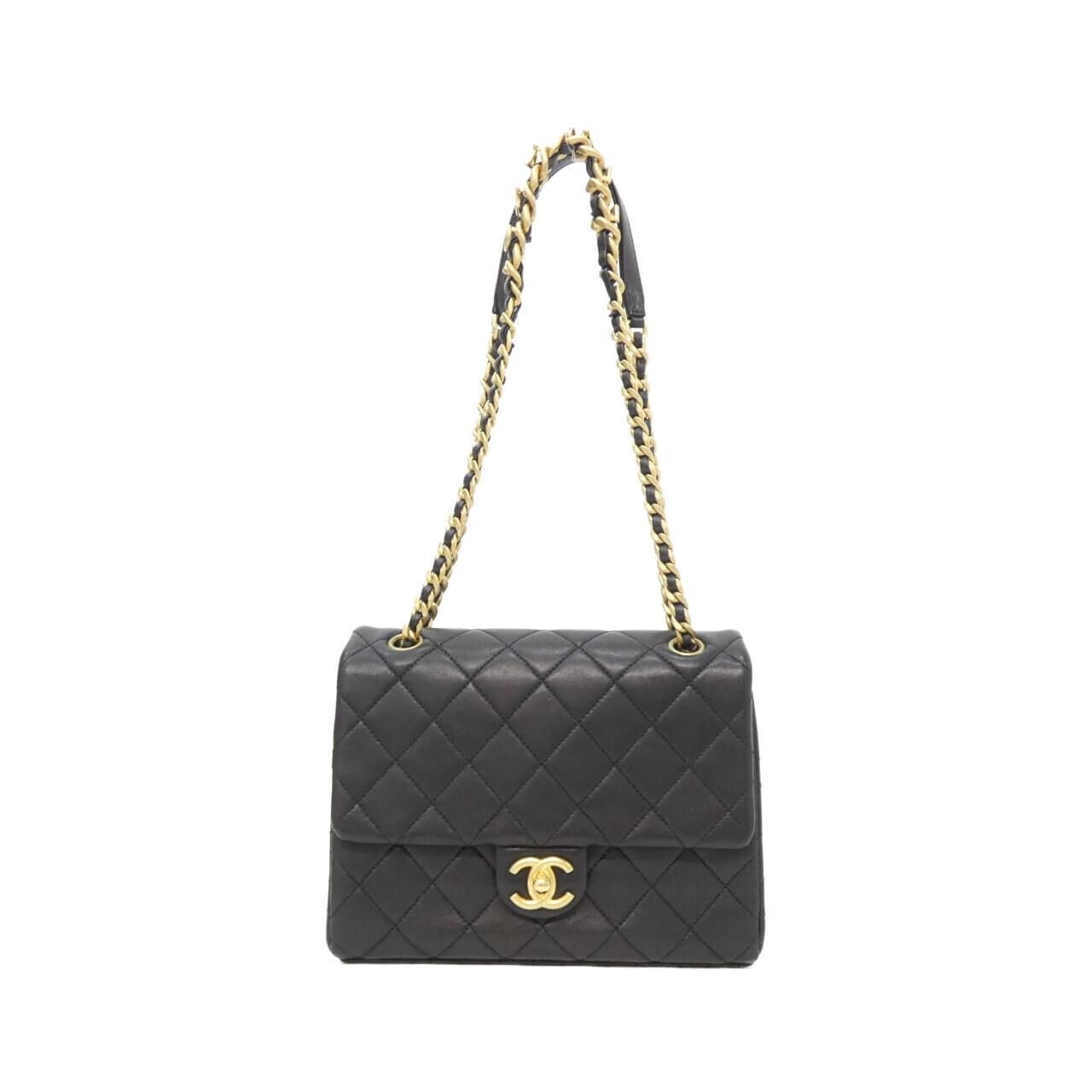 シャネル AS3885 ショルダーバッグ 275,670円