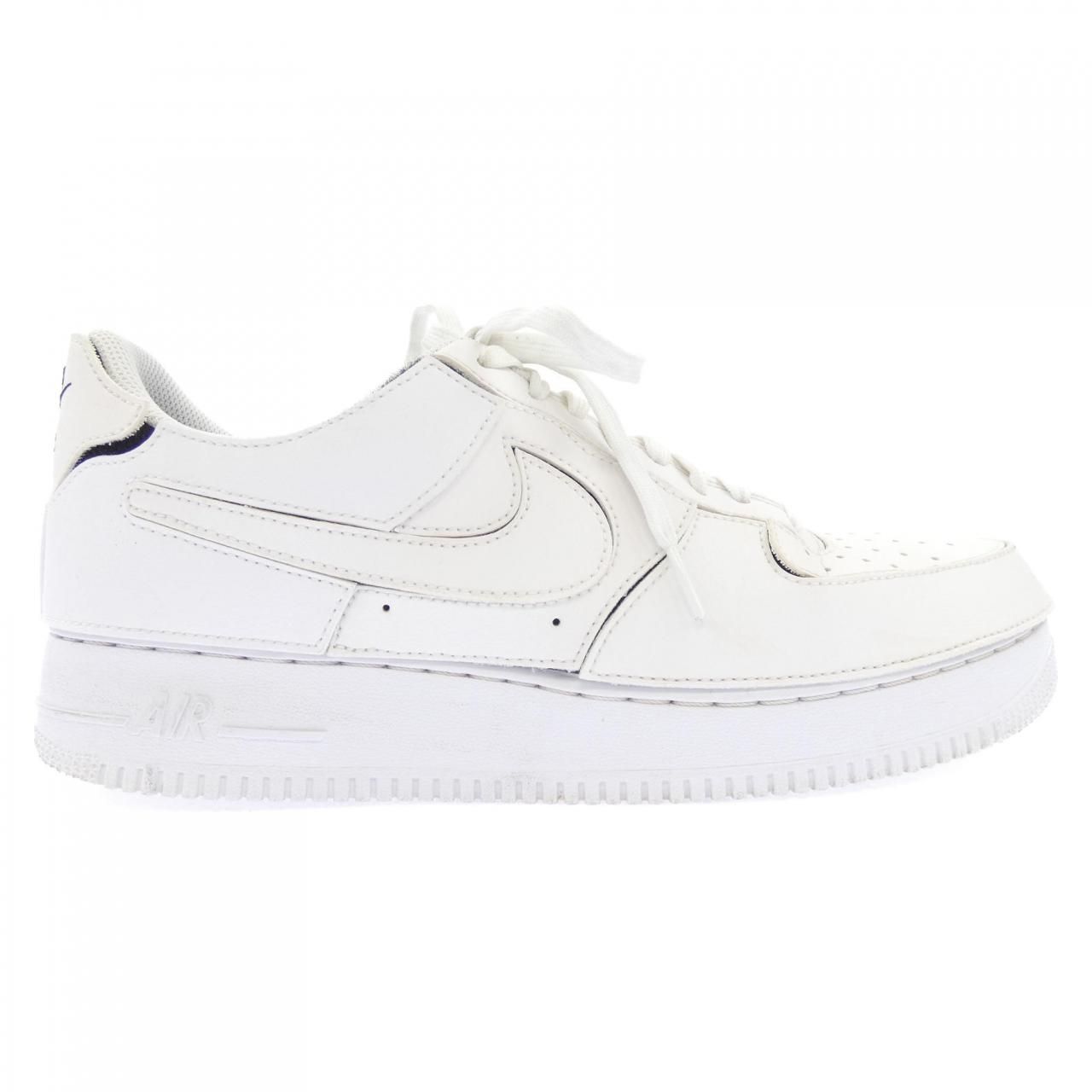 ナイキ NIKE CZ5093-100 スニーカー