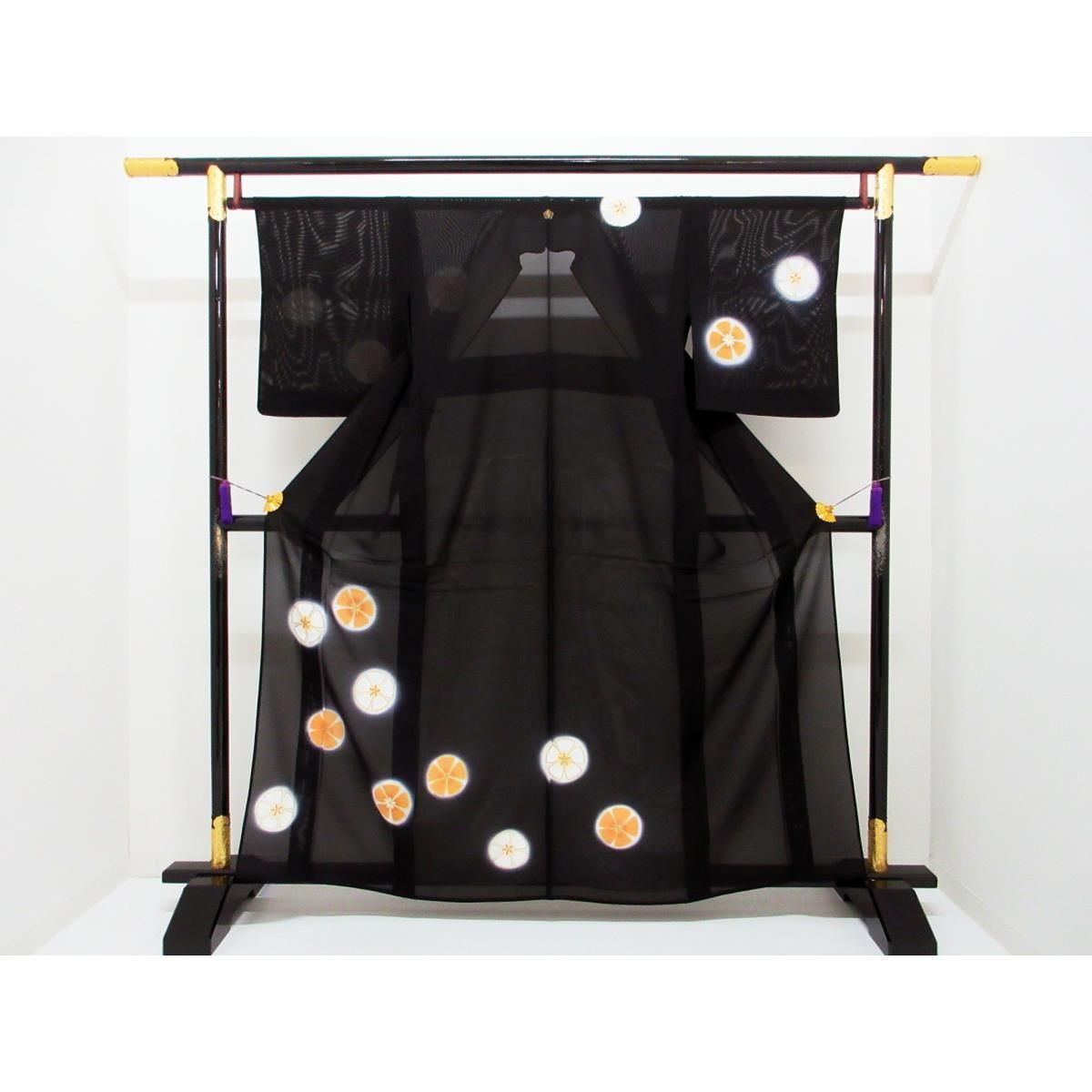 【未使用品】訪問着　友禅金彩加工　刺繍入り 未使用品】単衣 駒絽訪問着 友禅金彩加工 刺繍入り Sサイズ - メルカリ