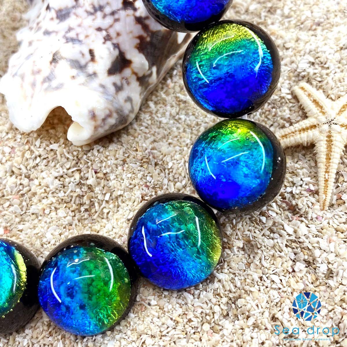 [Sea drop] 光る ホタルガラス ケラママリン 16mm ビーズ ブレスレット 蓄光 とんぼ玉 [001bt-16-17]｜詳細画像