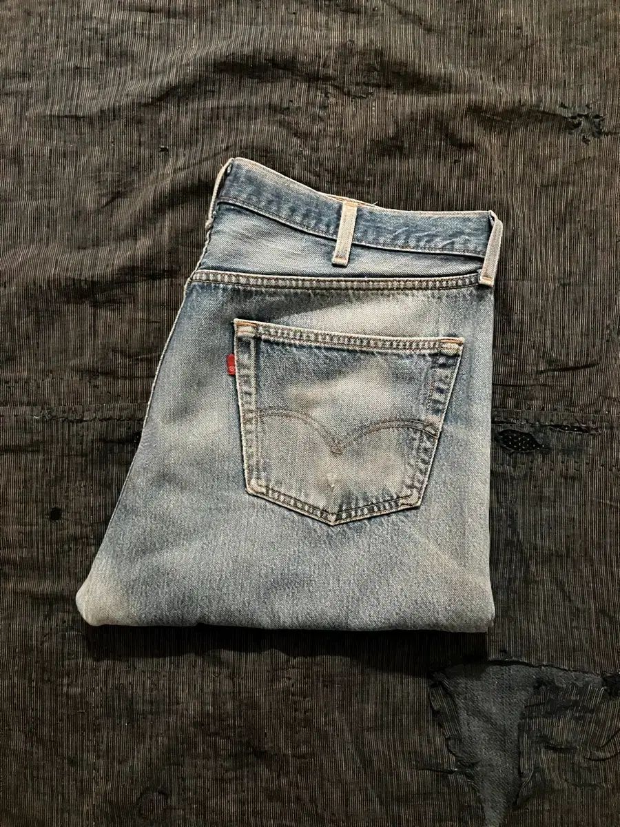 90s USA ヴィンテージ リーバイス 501XX デニム パンツ