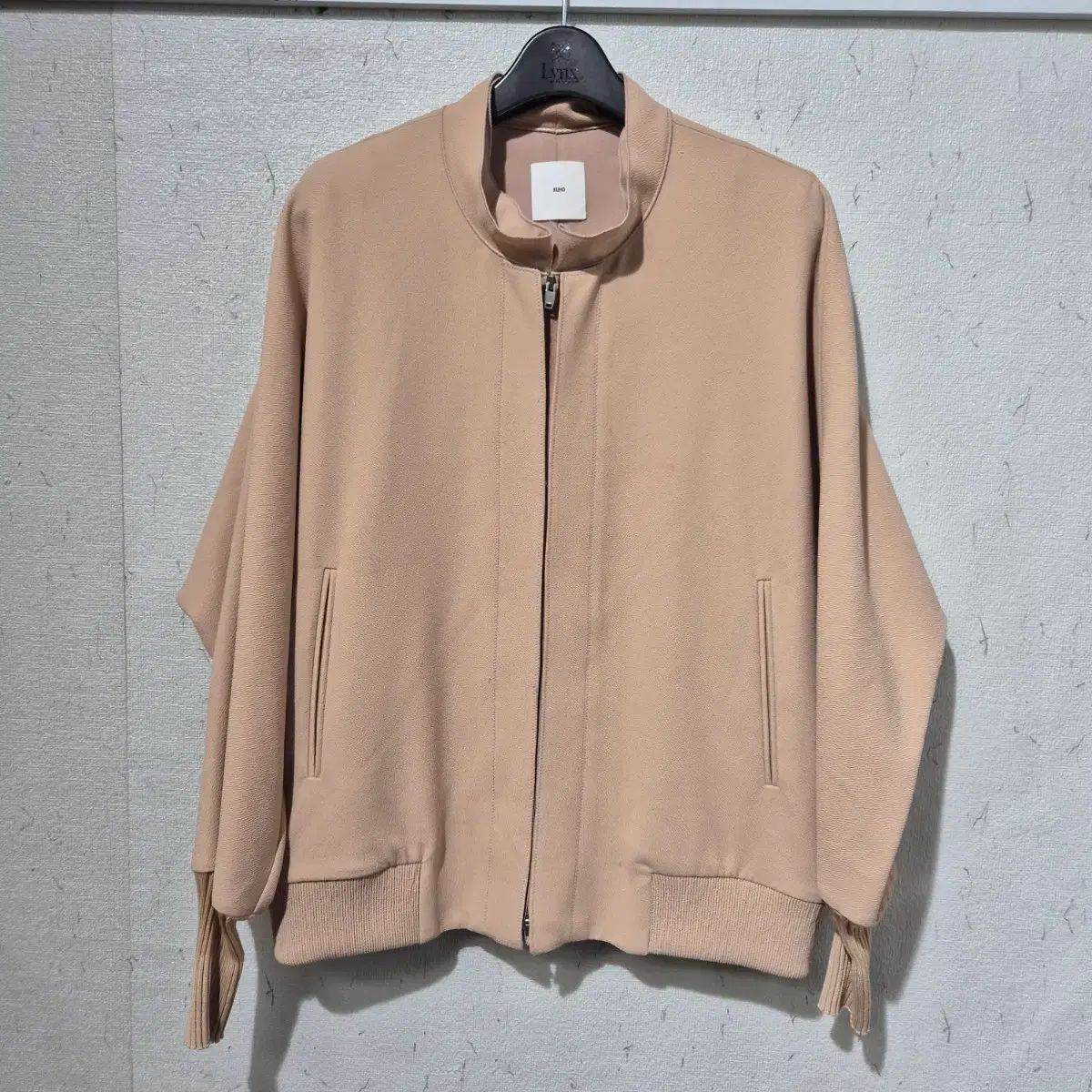 KUHO ベージュ ブルゾン ジャケット