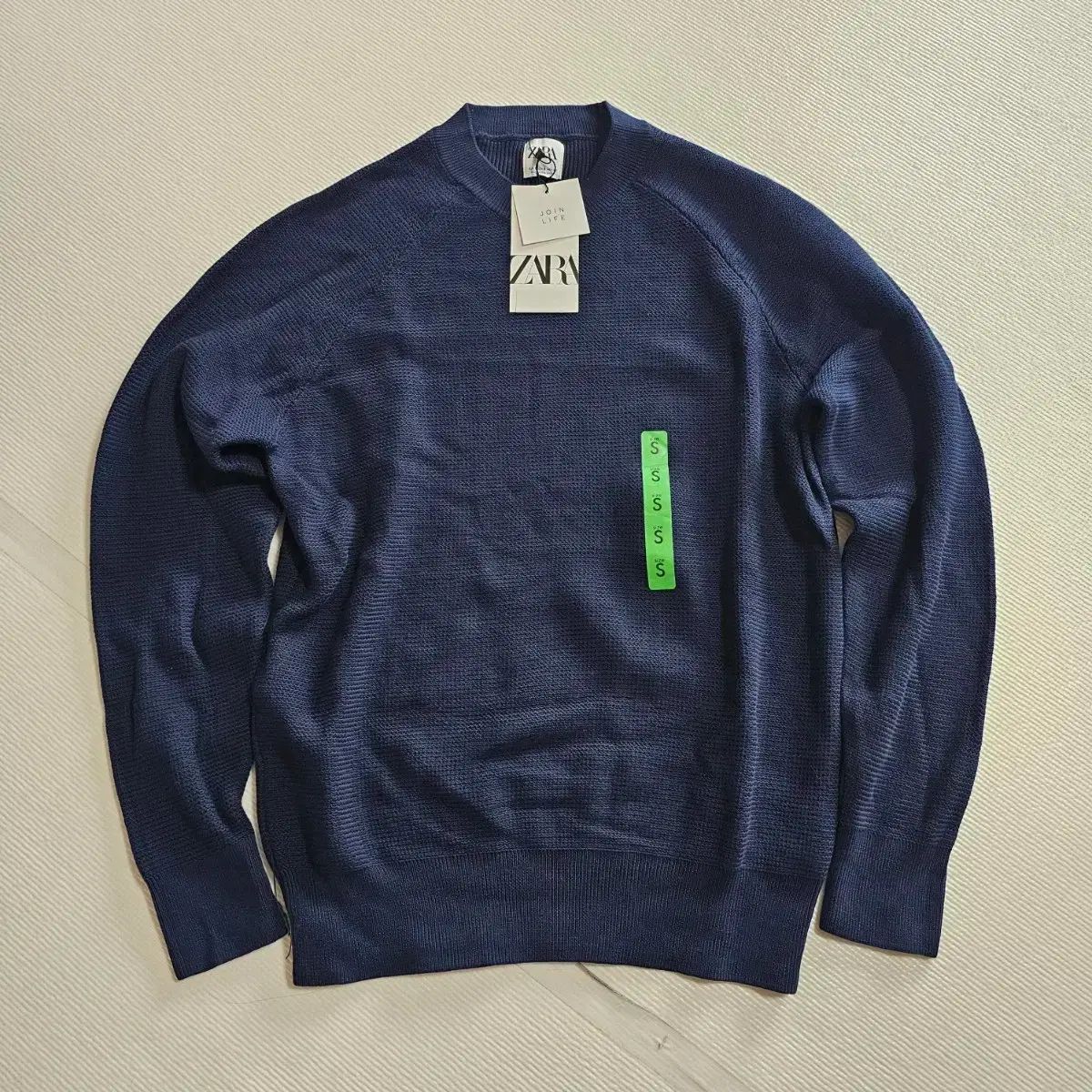 ZARA ザラ ラウンドニット ネイビー S(95) サイズ 新品商品 出品