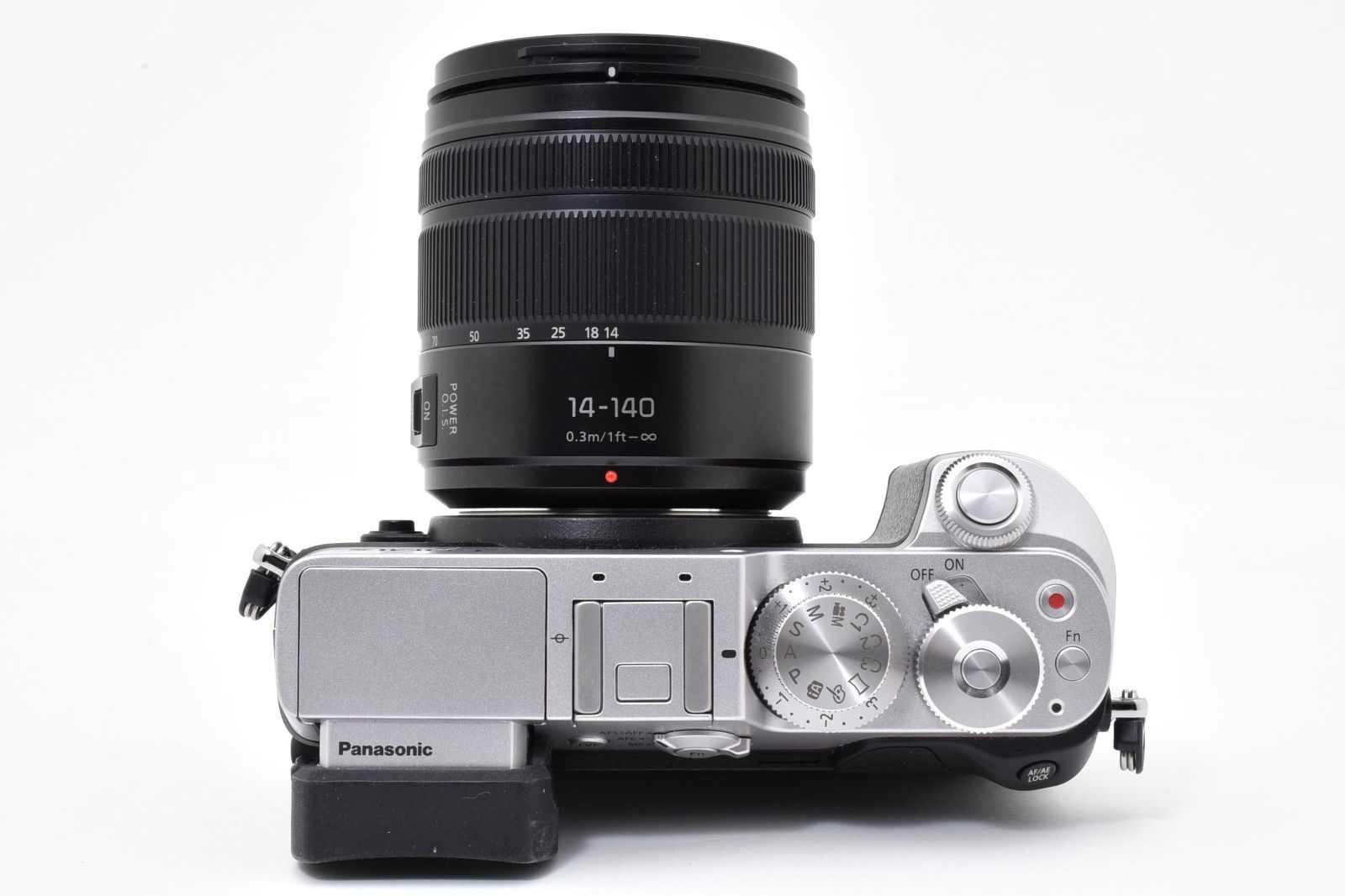 新品級 Panasonic LUMIX G DMC-GX8H シャッター数48 シャッター回数1196回！□ほぼ新品□ PANASONICLUMIX DMC-GX8H-S 高