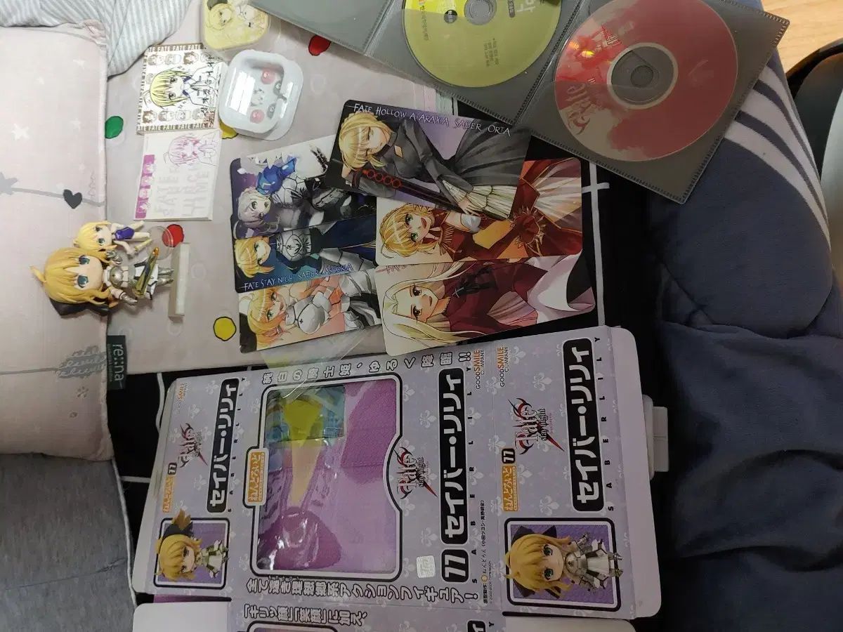 FATE STAY NIGHT 関連 グッズ まとめ出品 ㅡセイバー ねんど 外 一括 レア