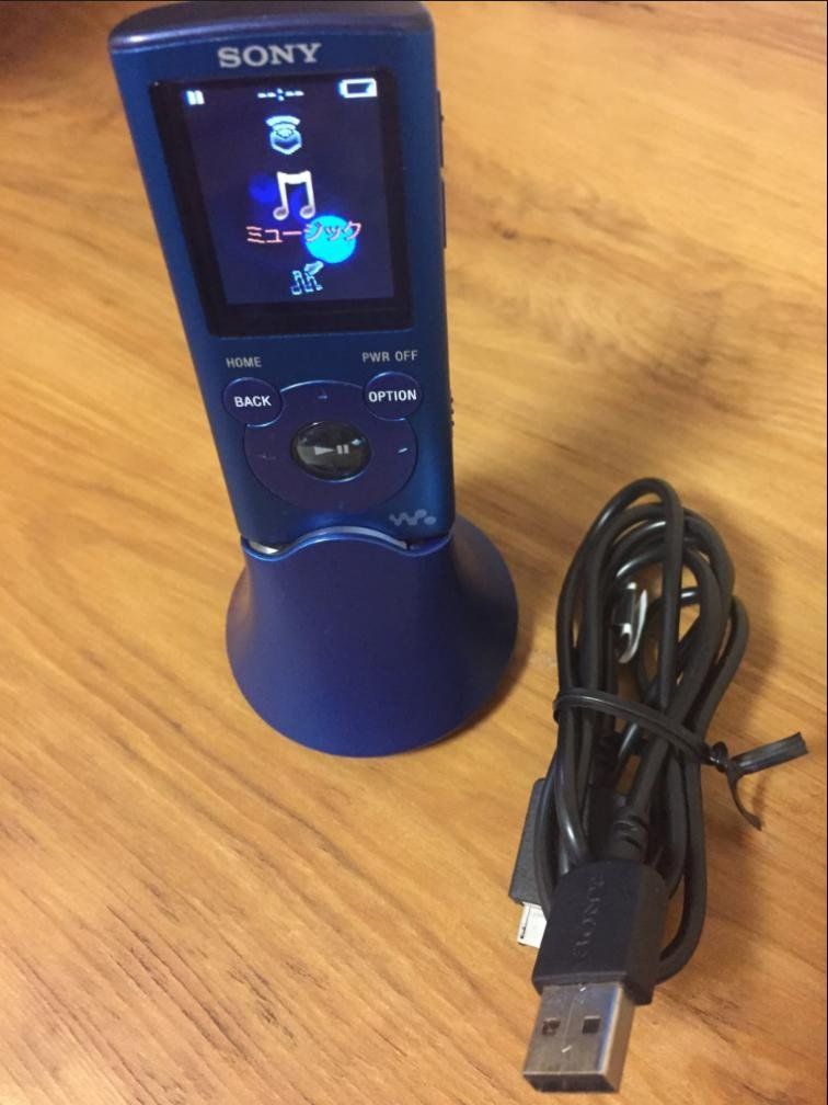 SONY ウォークマン Eシリーズ [メモリータイプ] スピーカー付 2GB ブルー NW-E052K/L [ブルー]