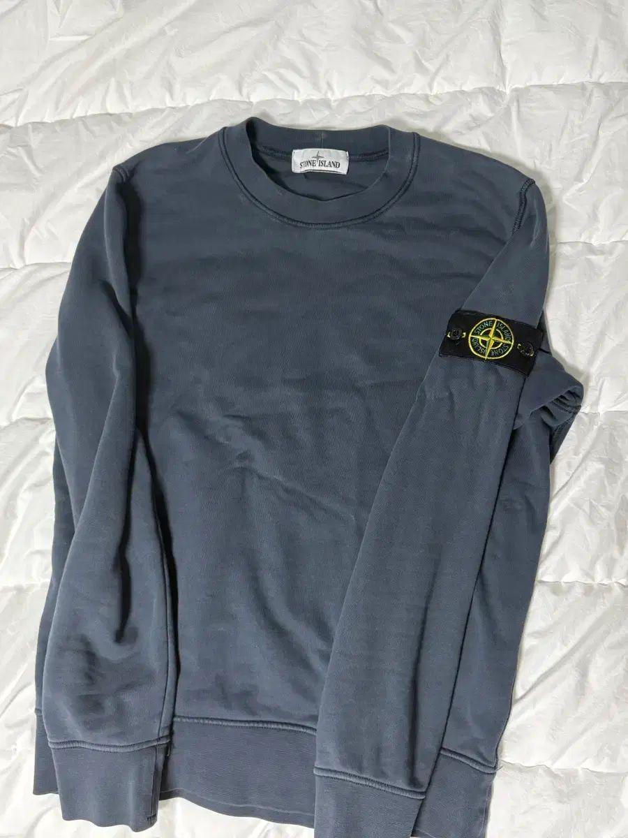 STONE ISLAND ストーンアイランド スウェット 22ss アビオブルー M
