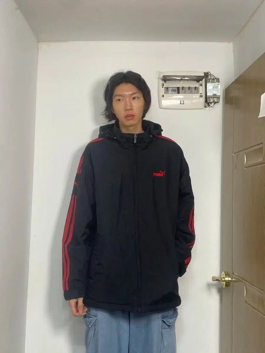 PUMA プーマ ブラック レッド POINT ポイント フード WHO オールドスクール アウター ウィンドブレーカー XL
