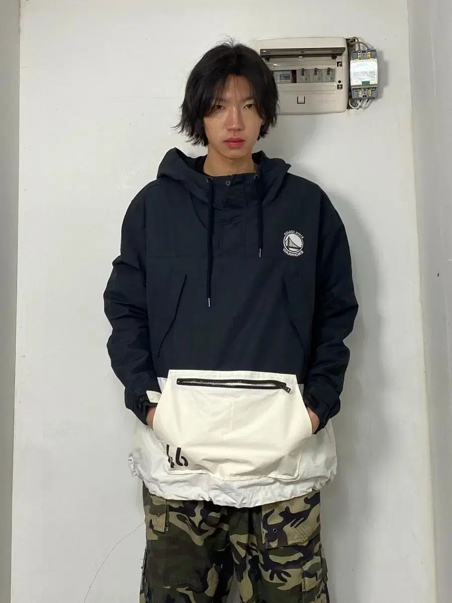 NBA ブラック ホワイト バイカラー Anorak（アノラック）ウィンドブレーカー XL