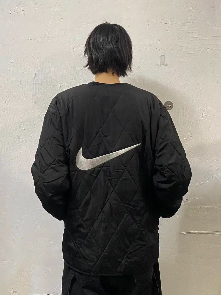 90s NIKE ブラック バックロゴ キルティング ナイロン ジャケット L