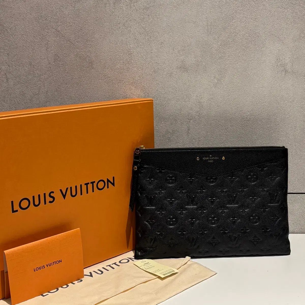 OS Louis Vuitton ルイヴィトン 앙프렝뜨 デイリー ポーチ