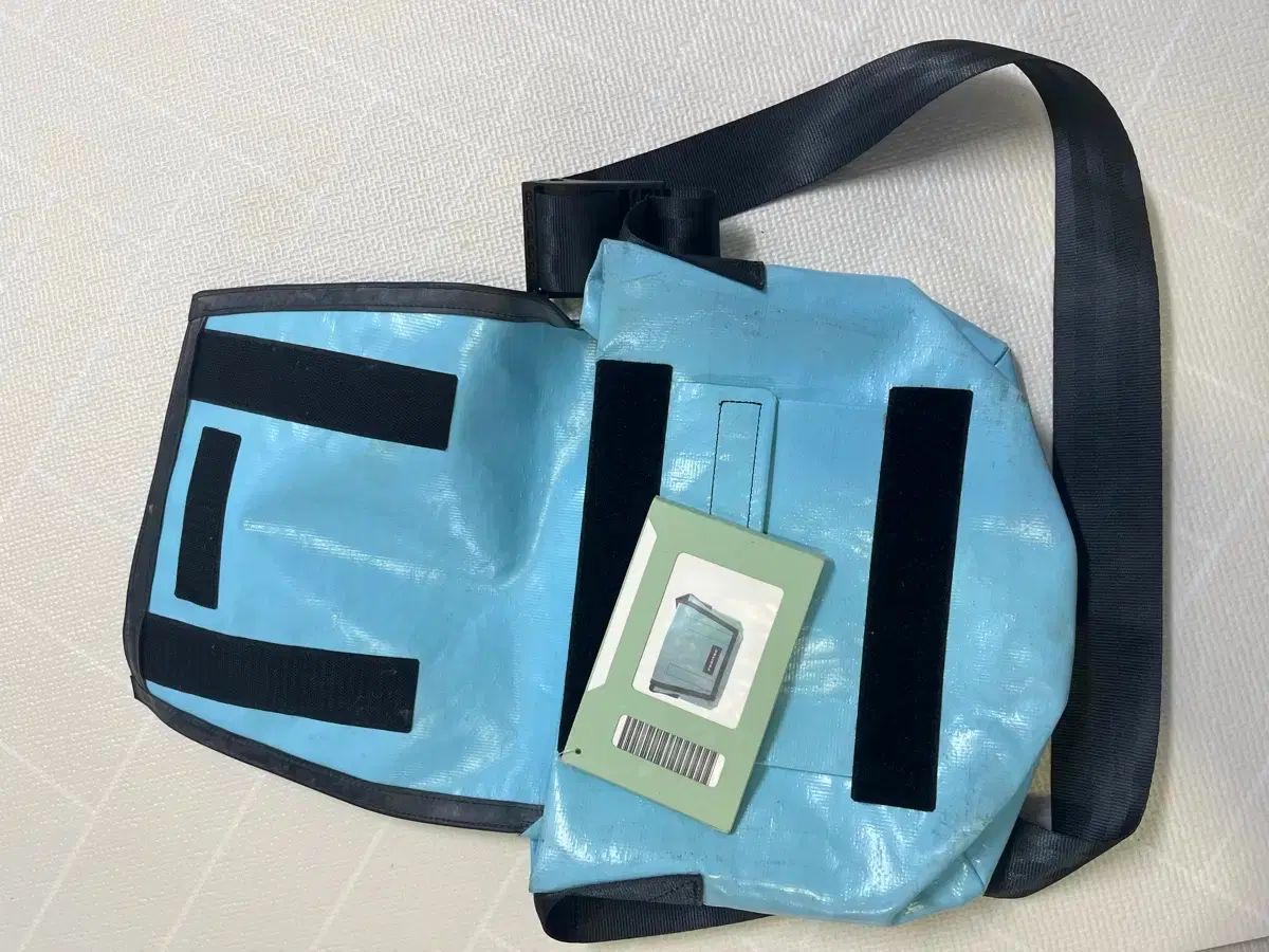 FREITAG ラッシー レア カラー 出品