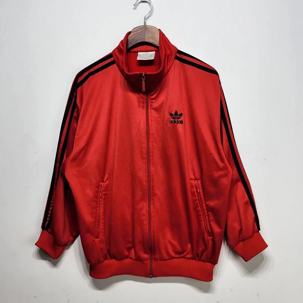 アディダス ADIDAS ジャージ トレーナー トラックジャージ ジャケット レッド M