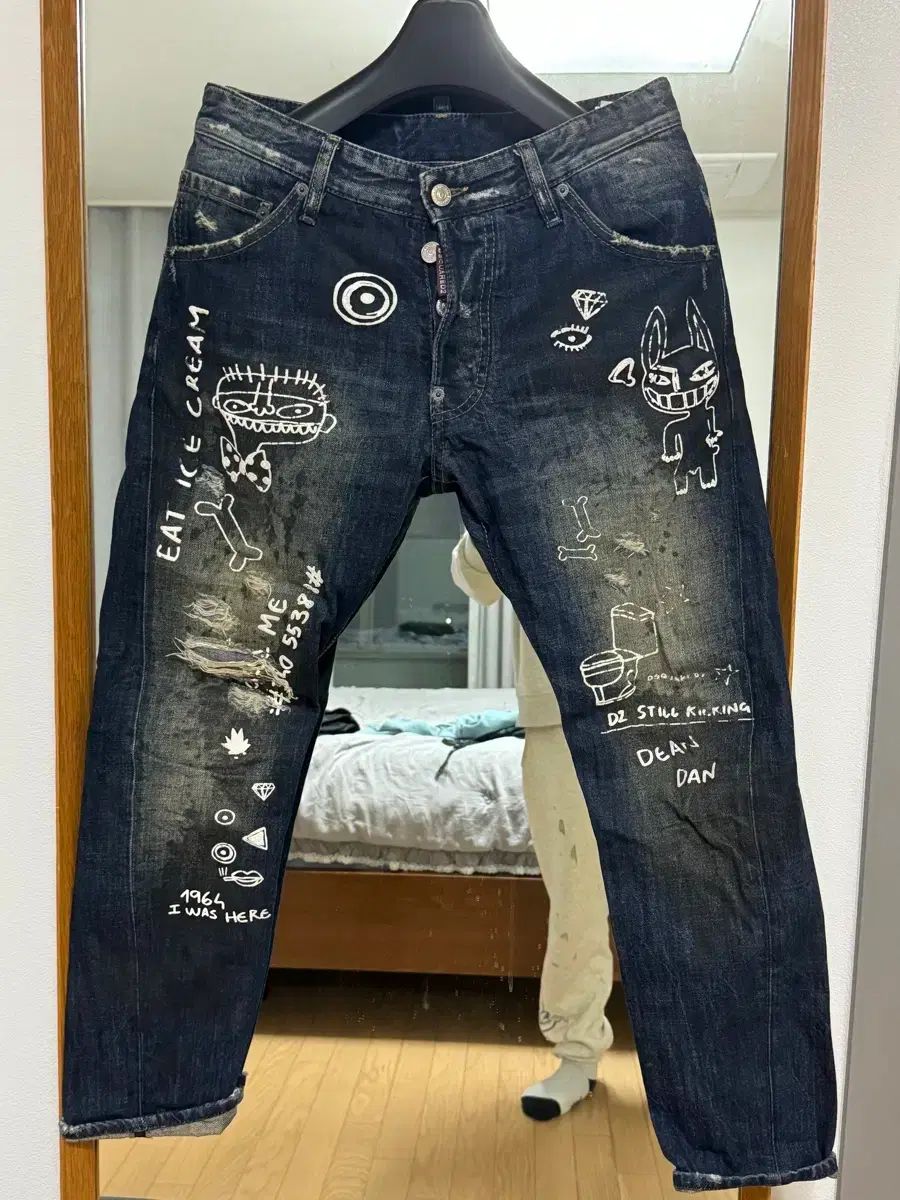 DSQUARED2 ディースクエアード2 カートゥーンプリント スキニー 46 