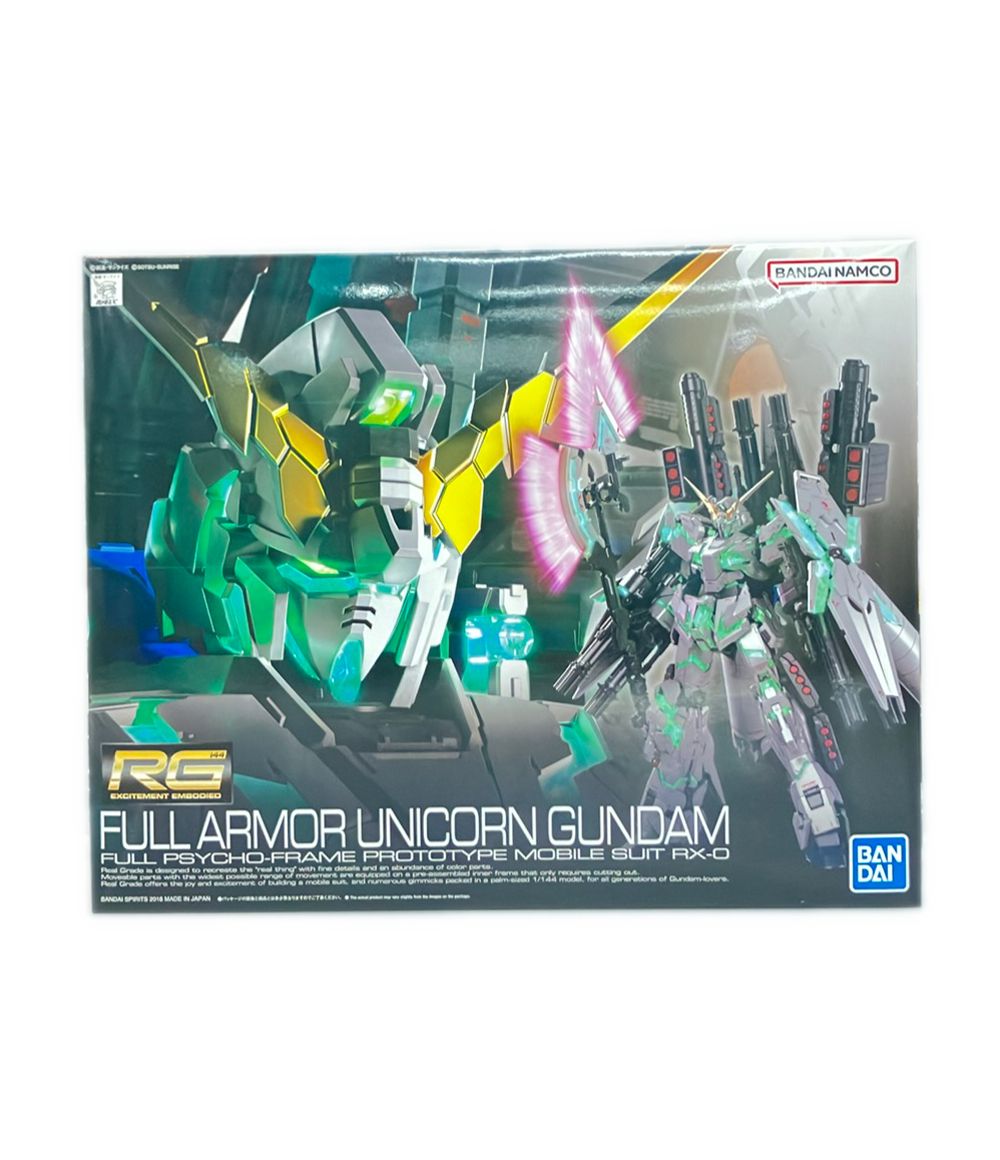 美品 バンダイ 機動戦士ガンダムUC RG 1/144 RX-0 フルアーマー・ユニコーンガンダム プラモデル