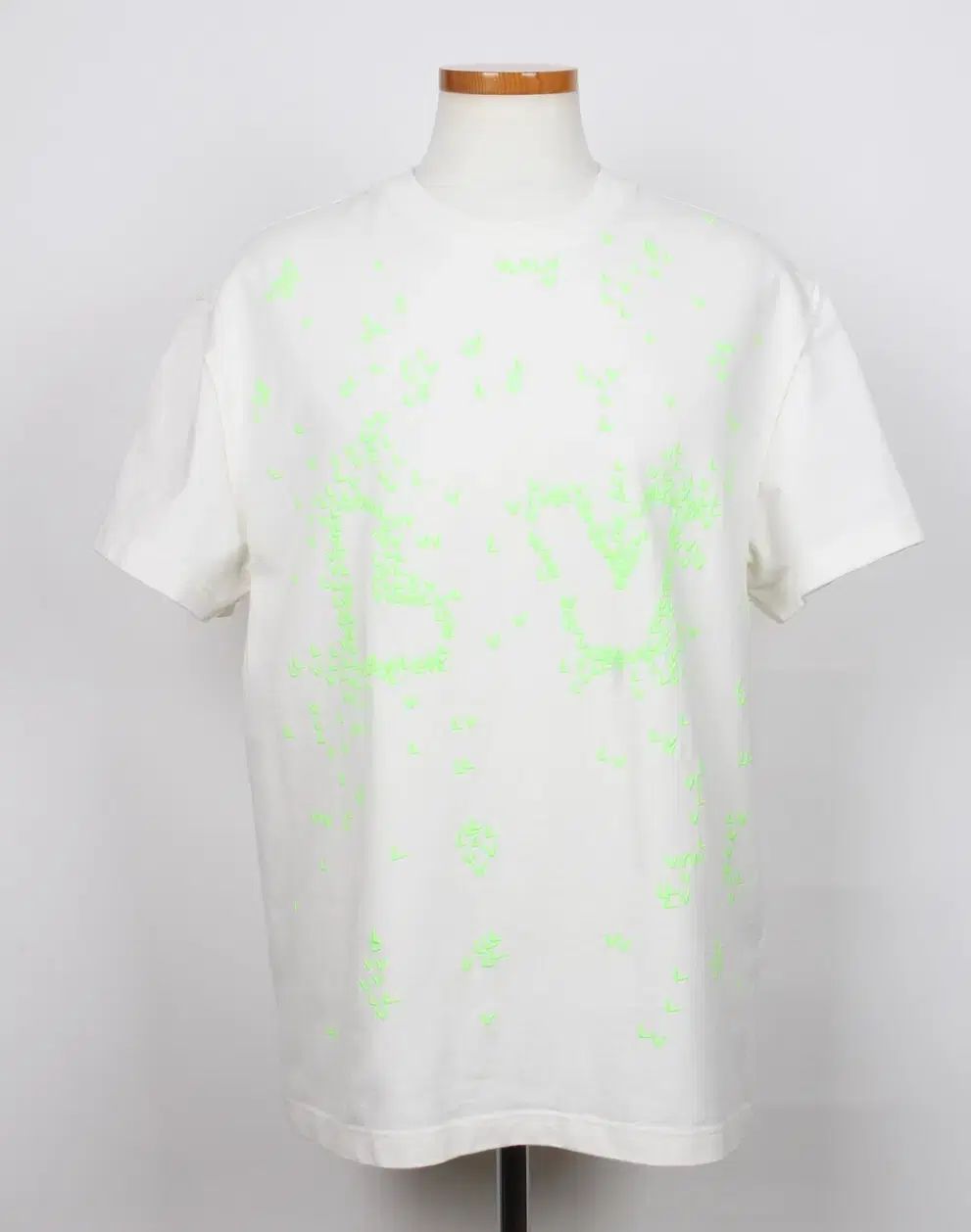 Louis Vuitton LV プレ エンブロイダード 半袖 Tシャツ M(100)